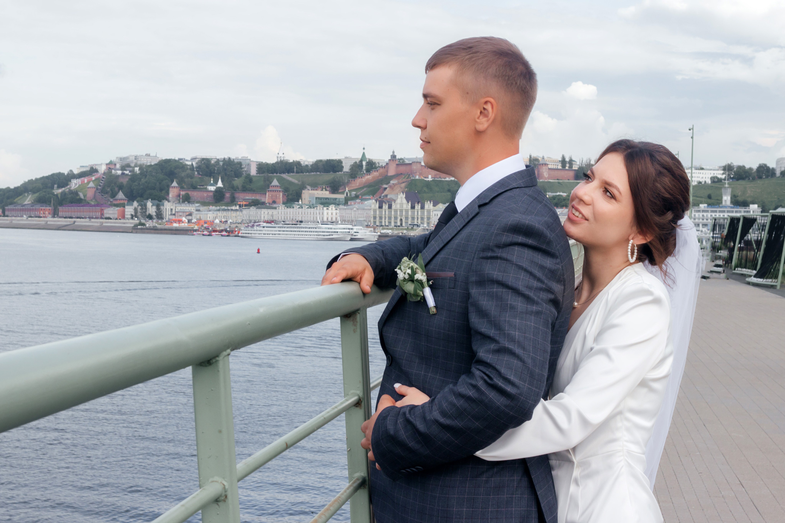 Прогулка для двоих на Стрелке в Нижнем Новгороде. Свадебный фотограф и фотограф Love-Store в Нижнем Новгороде Анастасия