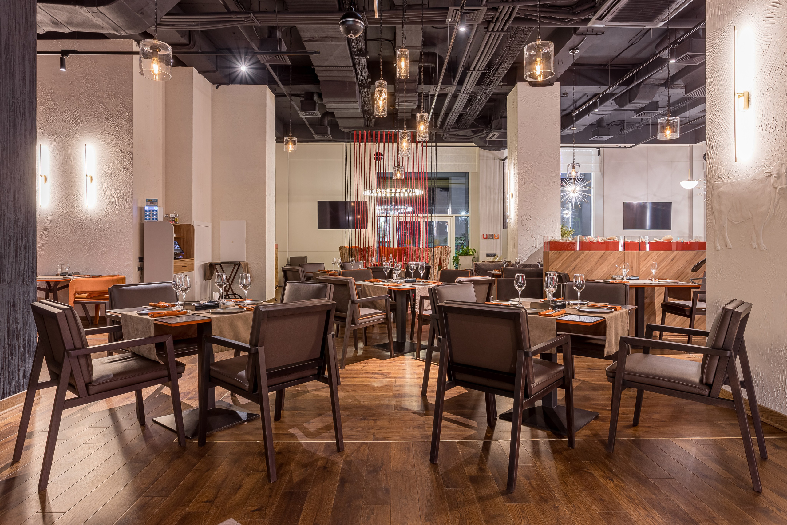 Restaurants, banquet halls. Interior photographer Vitalii in Portland and Vancouver