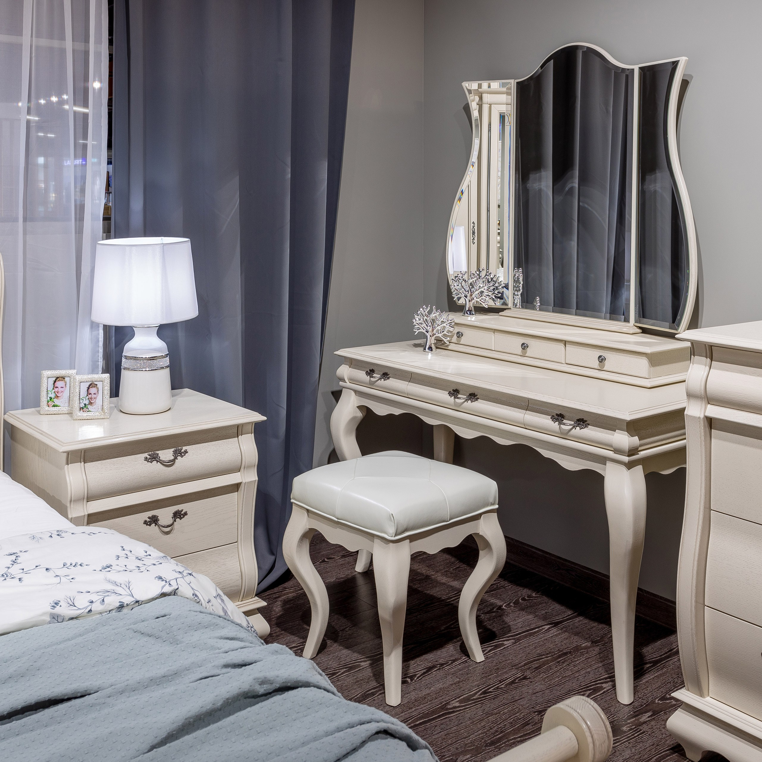 Sofas beds. Interior photographer Vitalii in Portland and Vancouver