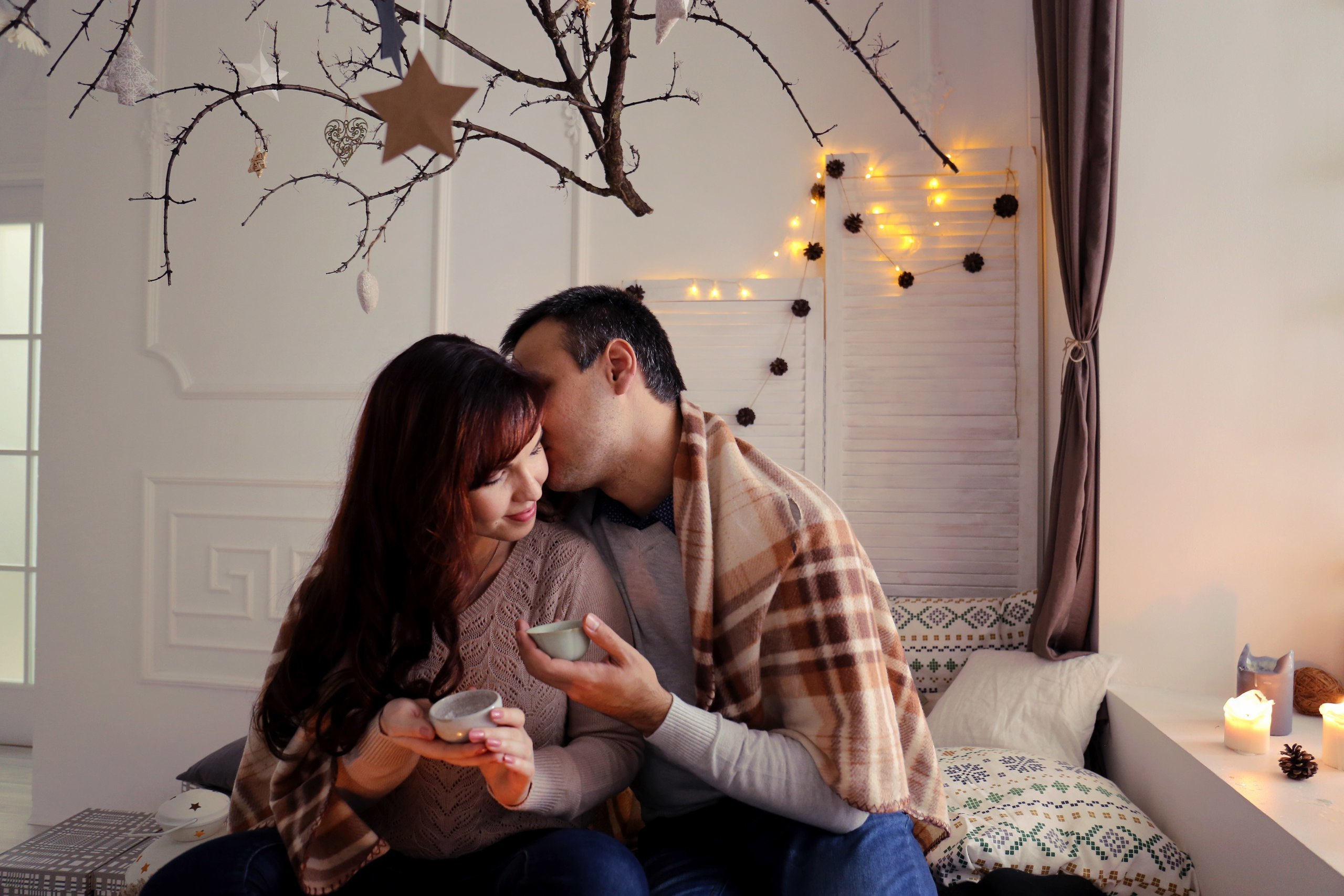 Love story в фотостудии. Свадебный и семейный профессиональный фотограф в Ростове-на-Дону , Кри