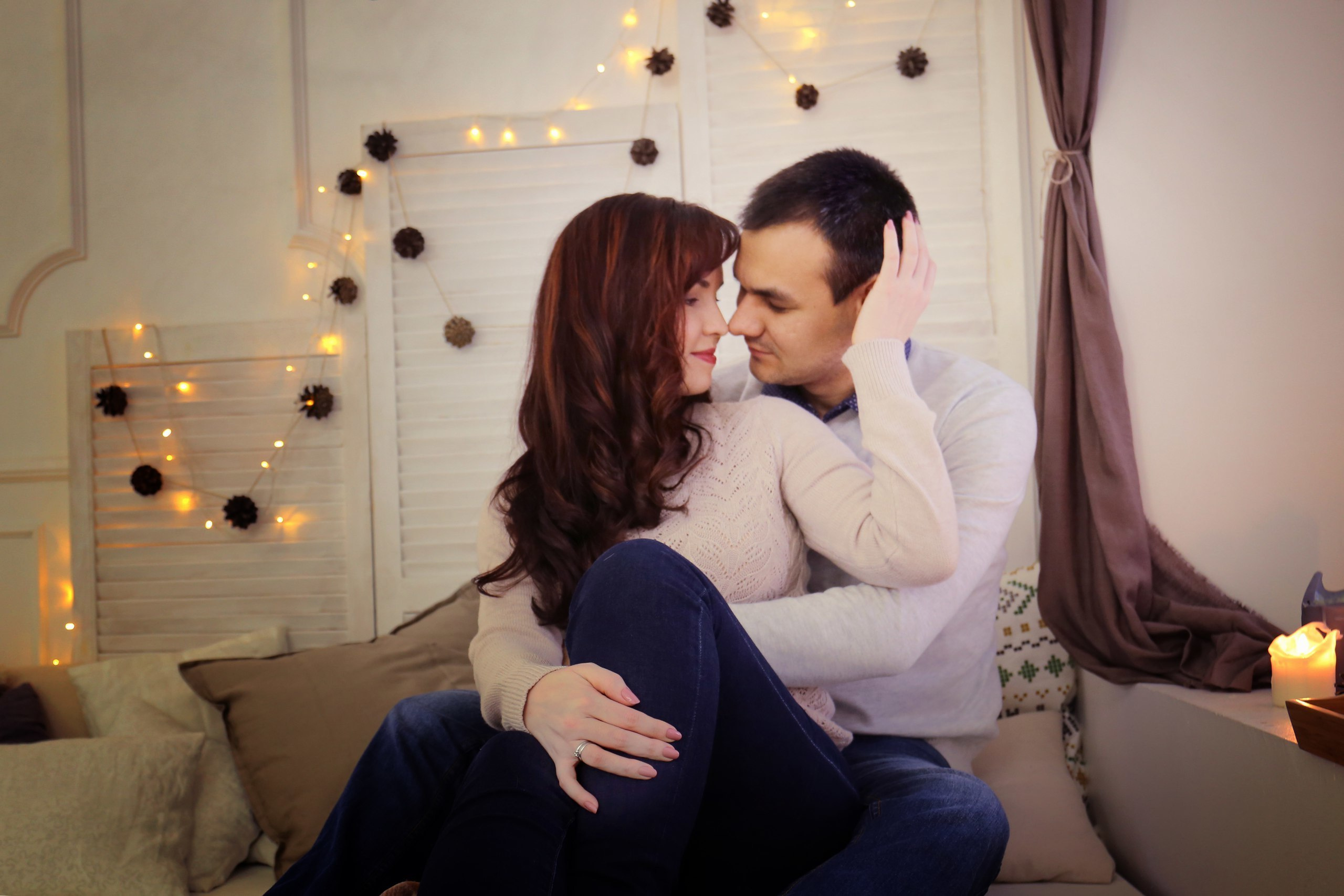 Love story в фотостудии. Свадебный и семейный профессиональный фотограф в Ростове-на-Дону , Кри