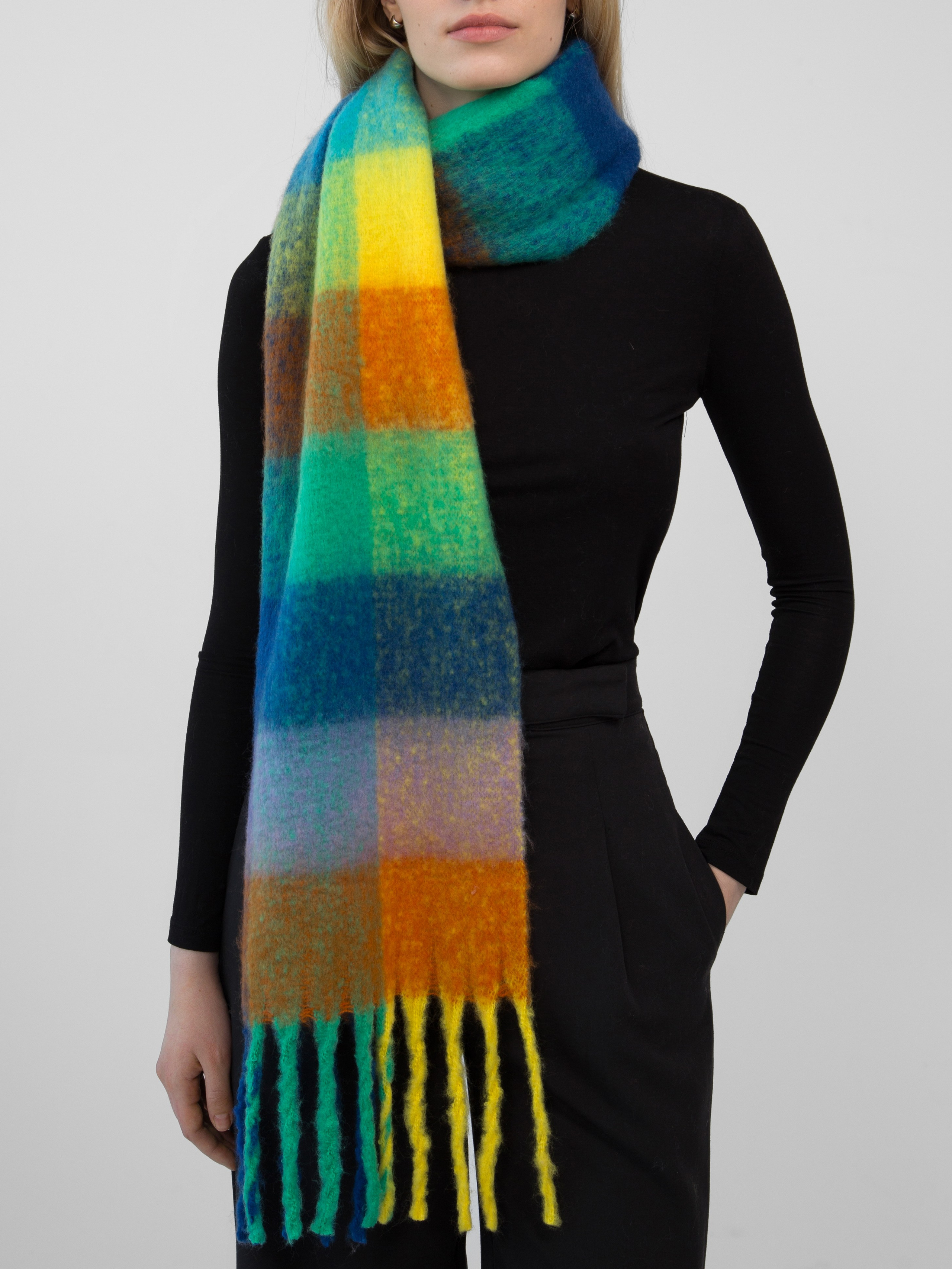 Шарфомания. Фотограф в Москве Саша Кудрявая