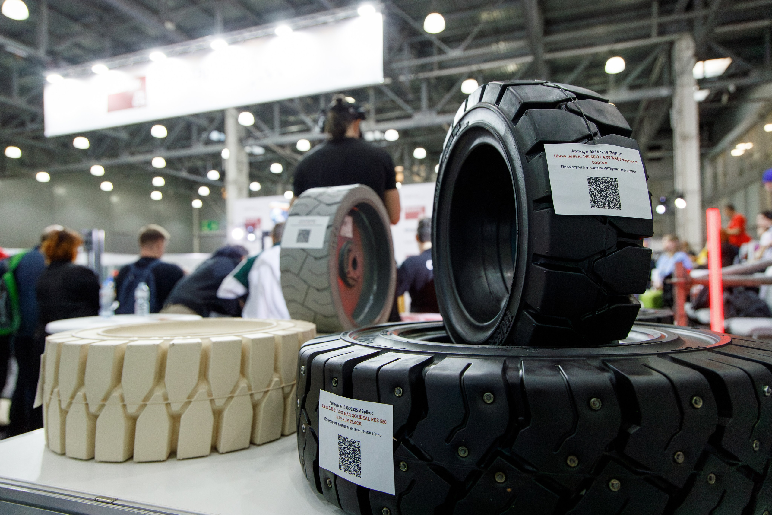 Выставки. Фотограф Неумывакин Кирилл