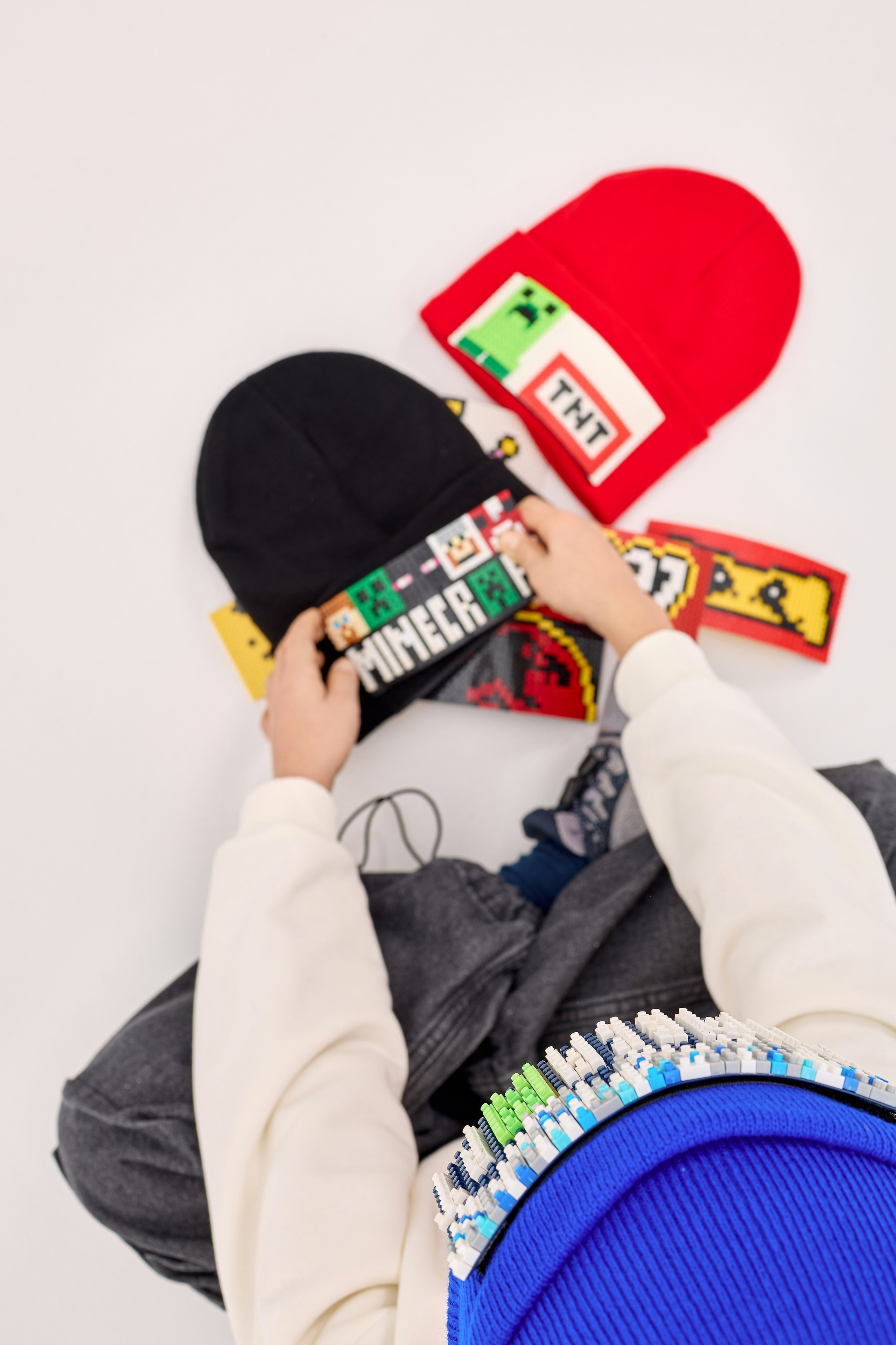 Фотосессия шапок для маркетплейсов. Фотограф Руслан Потапов в Краснодаре