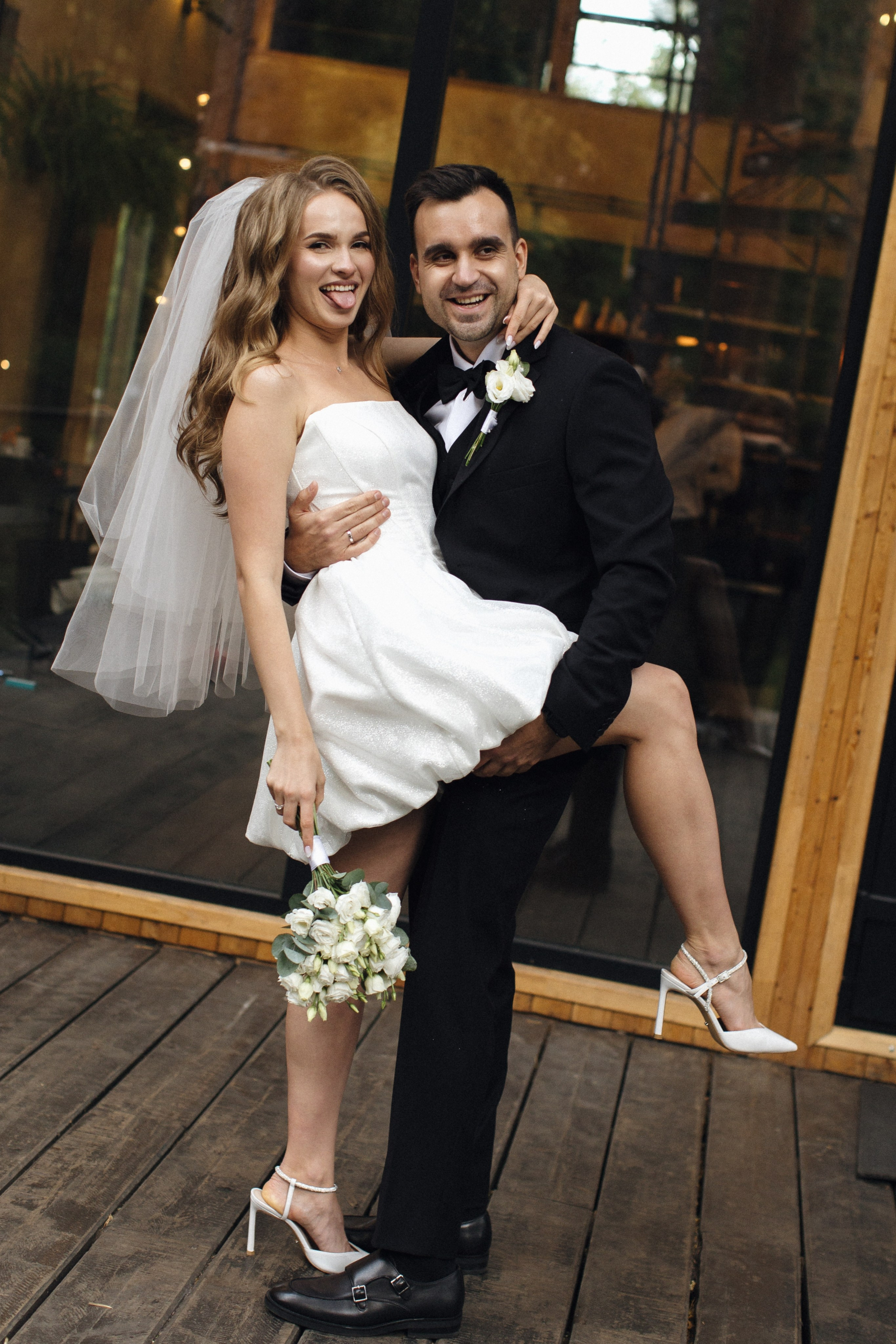 Александра и Данил. Свадебные фотографы в г. Сургут Маркова Наталья и Замахина Елена