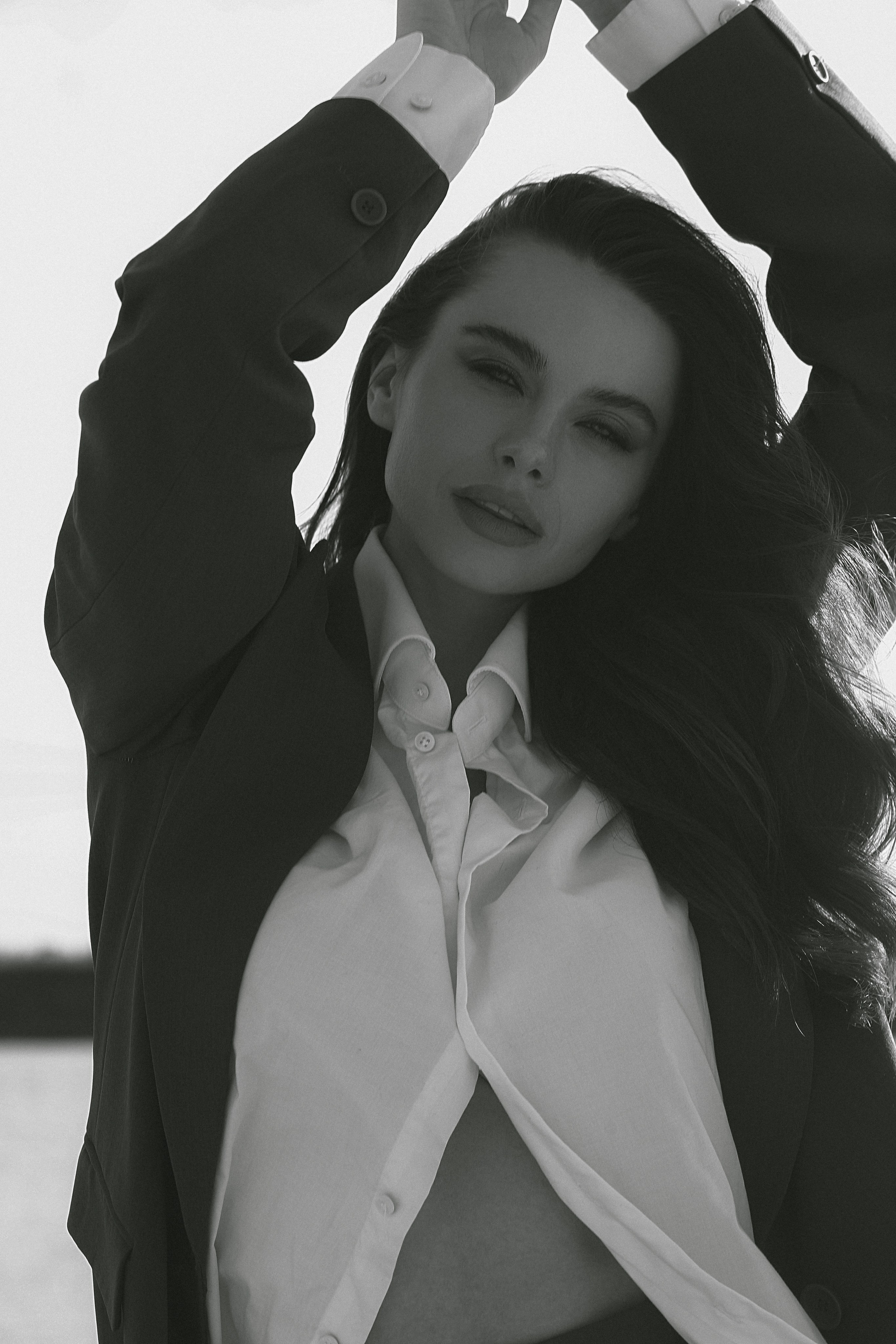 Мария, съемка на берегу