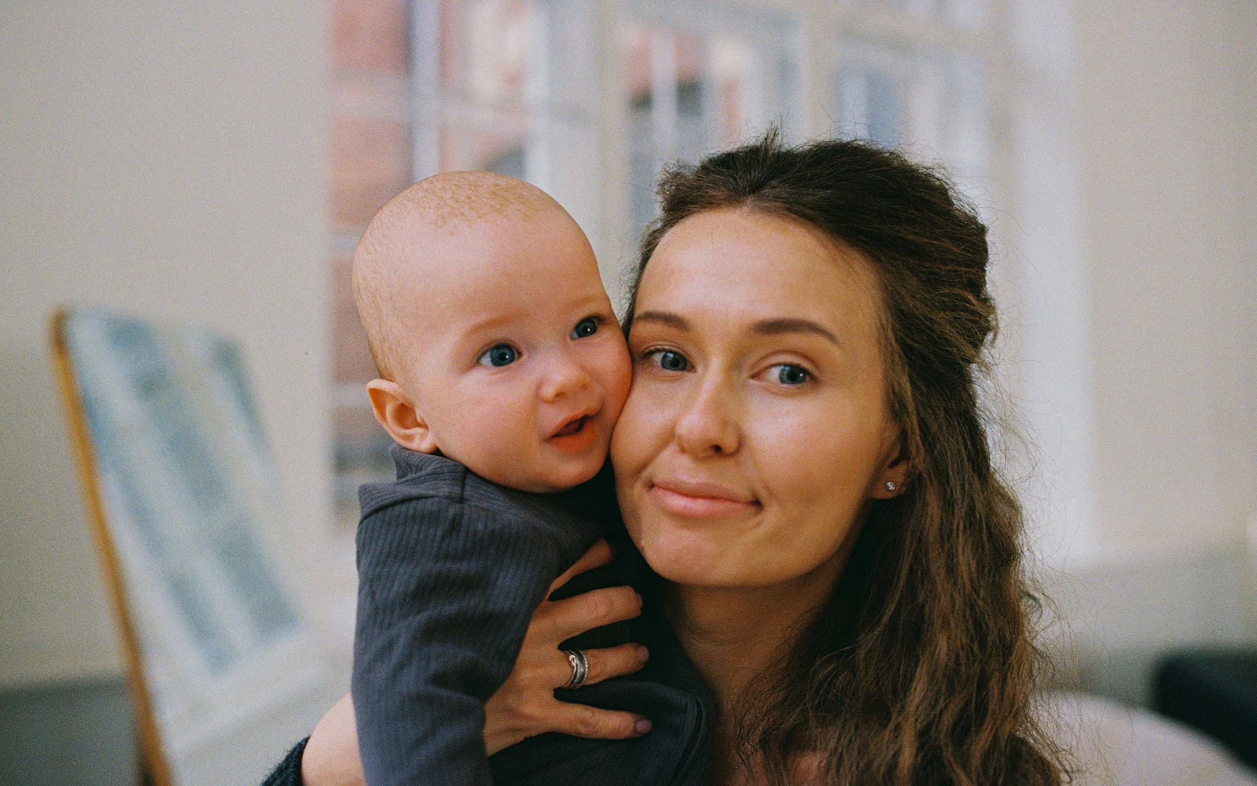 Гриша и Даша | Семейная фотосессия | Санкт-Петербург. Пленочный фотограф в СПб | Портреты на пленку | Ксения Давыдова