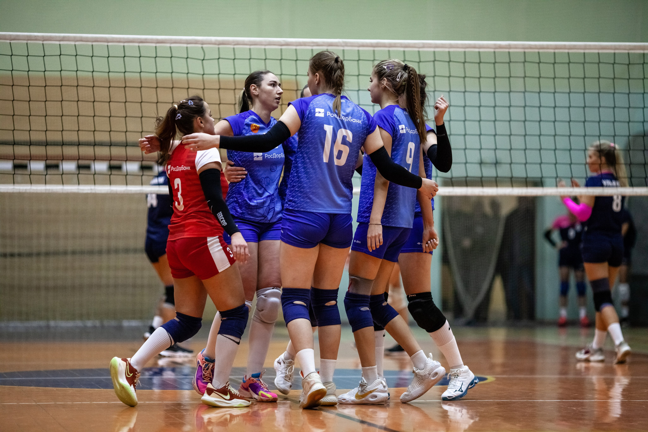 «Спартак-Чувашия» — «Динамо» Ульяновск /1 игра. Фотография