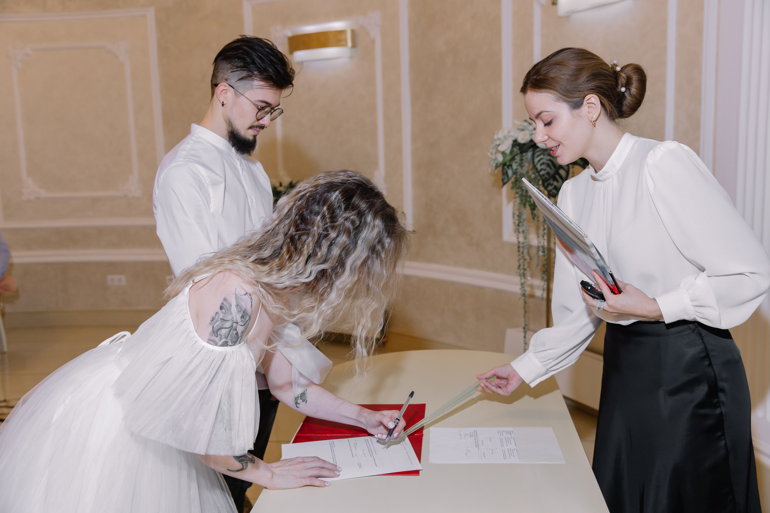 ЦЕНТРАЛЬНЫЙ ЗАГС НОВОСИБИРСКА Влад & Кристина. Свадебный фотограф в Новосибирске Лидия Александровна