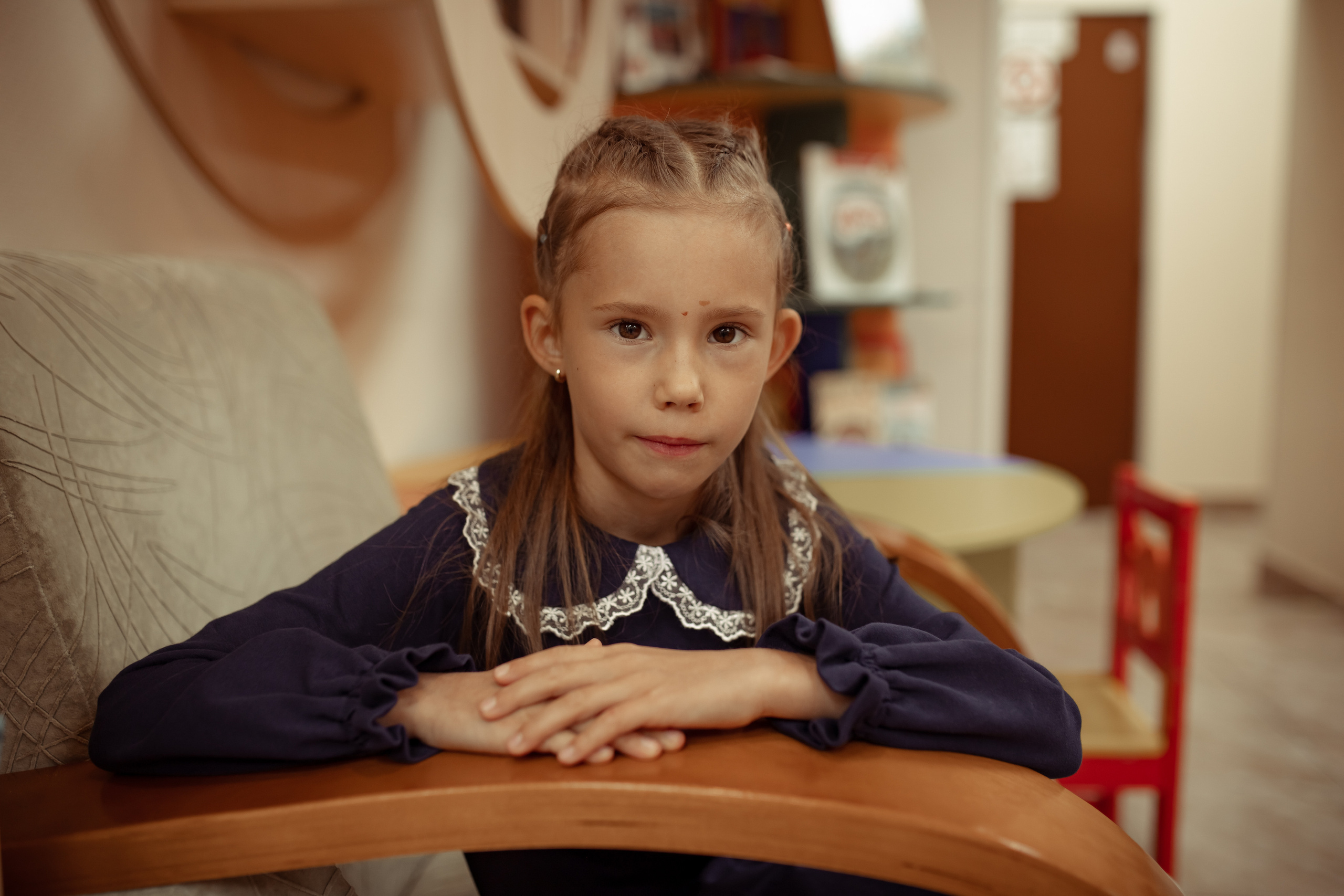 Портретная фотосессия первоклашек в библиотеке. Семейный и детский фотограф в Москве Дорогова Екатерина