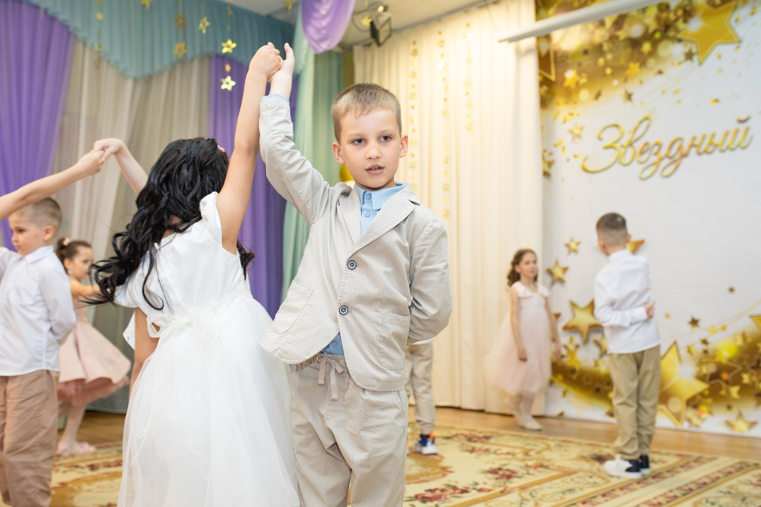 Звездный Выпуск. Фотограф в Новосибирске Ася Зверева