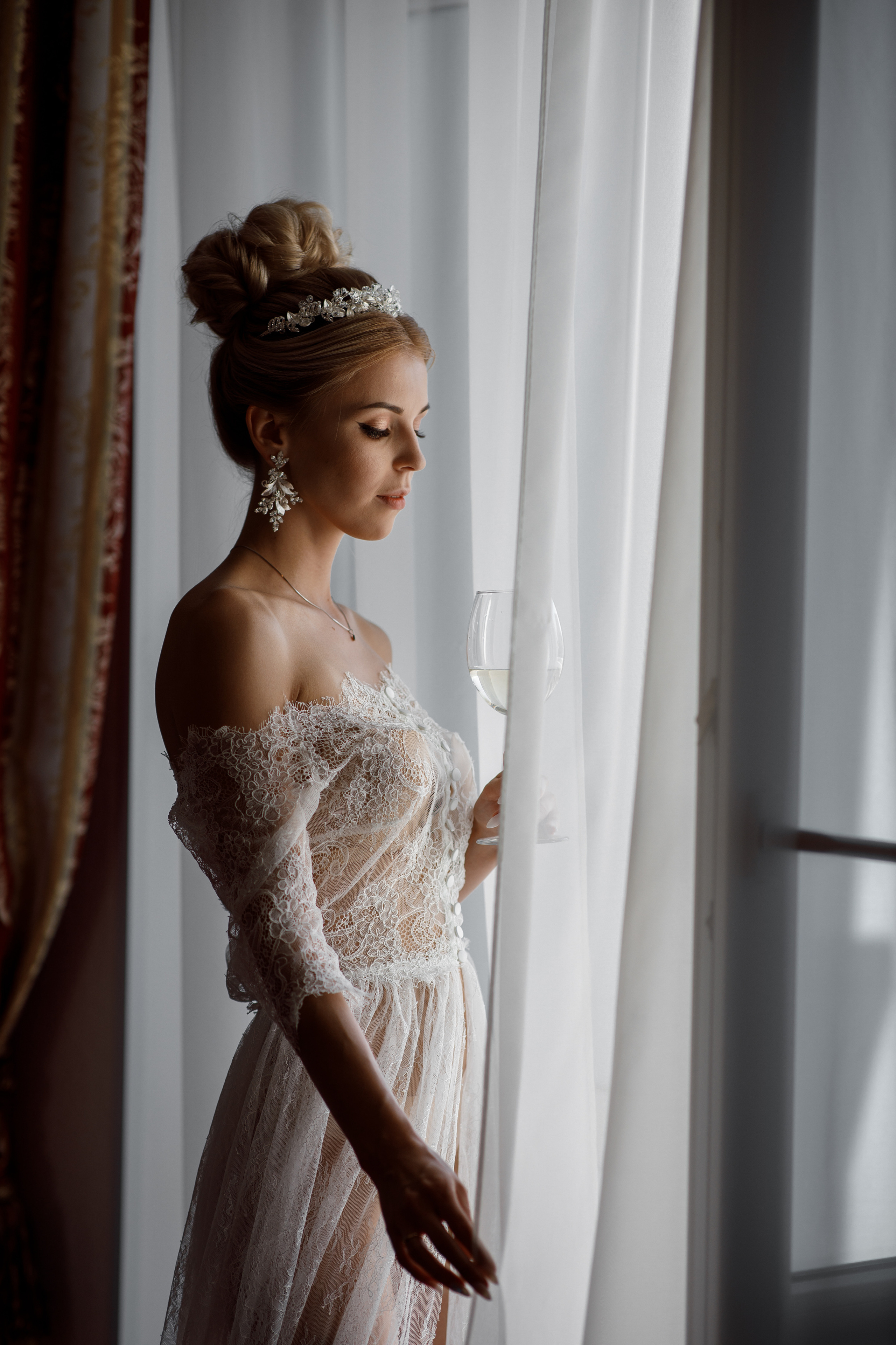 Утро невесты в отеле Севастополь. Свадебный фотограф в Крыму и Севастополе — Белов Виталий