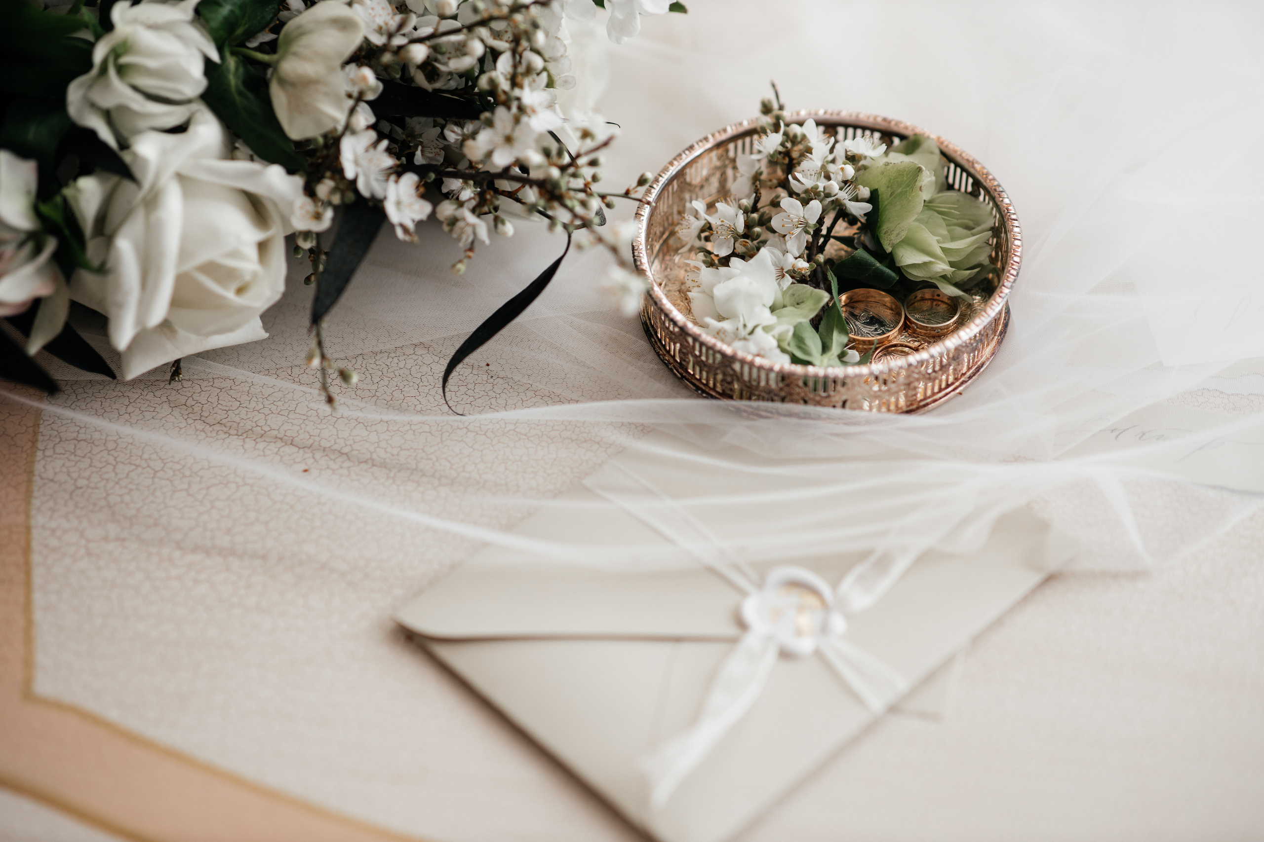 Стильная свадьба Виктора и Виктории в отеле Riviera Sunrise. Свадебный фотограф в Крыму и Севастополе — Белов Виталий