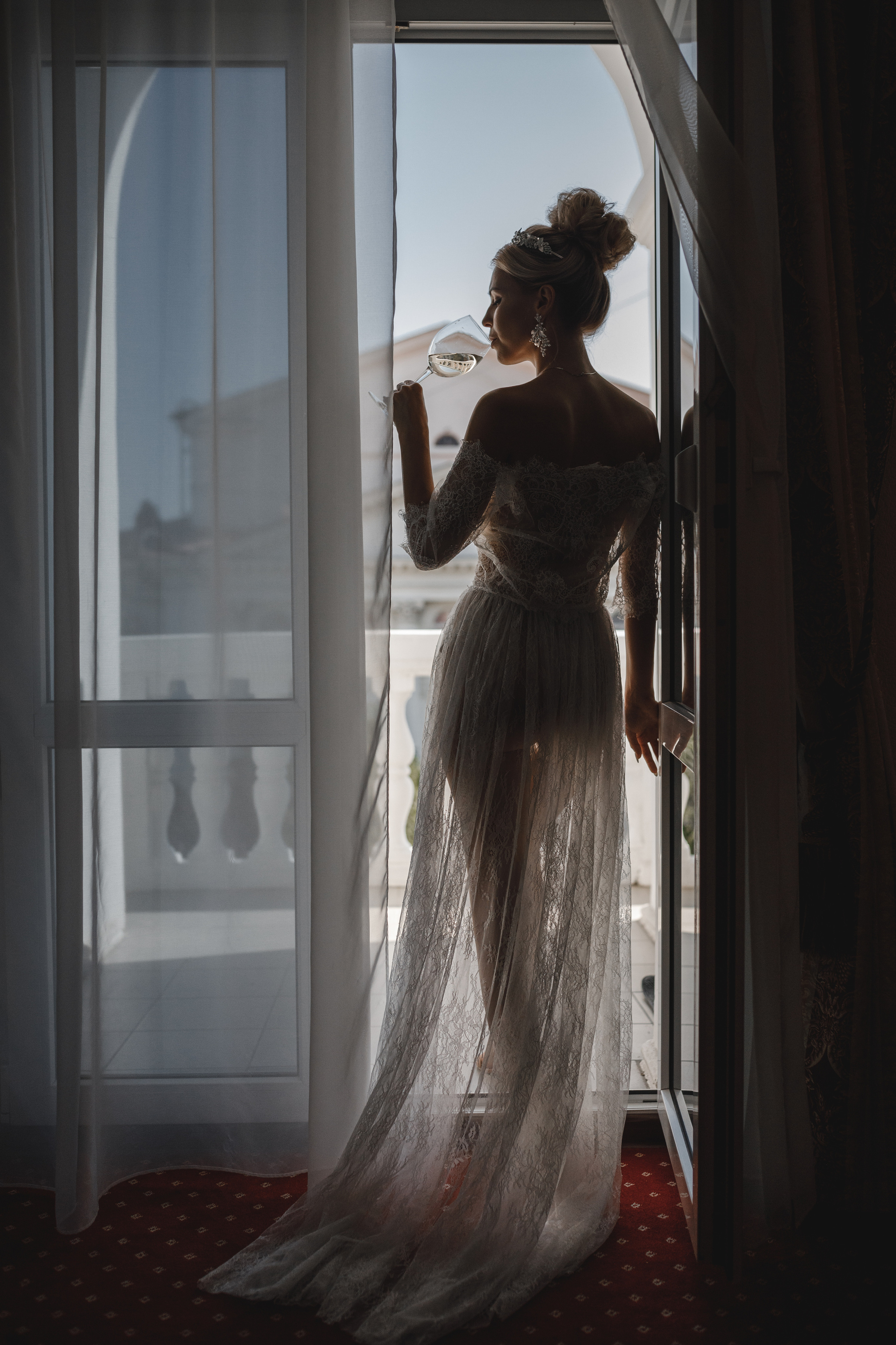 Утро невесты в отеле Севастополь. Свадебный фотограф в Крыму и Севастополе — Белов Виталий
