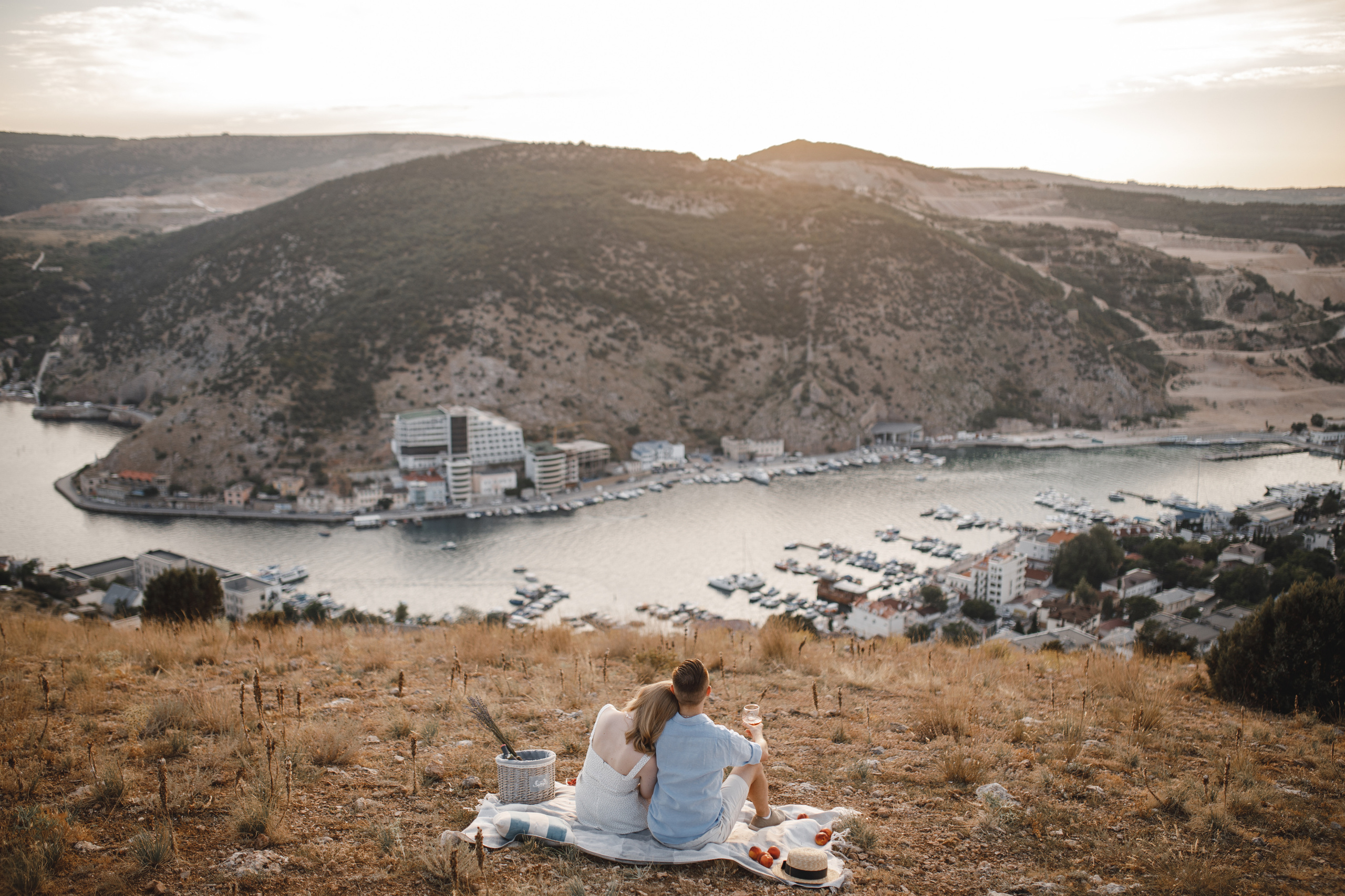 Летняя фотосессия лавстори. Свадебный фотограф в Крыму и Севастополе — Белов Виталий