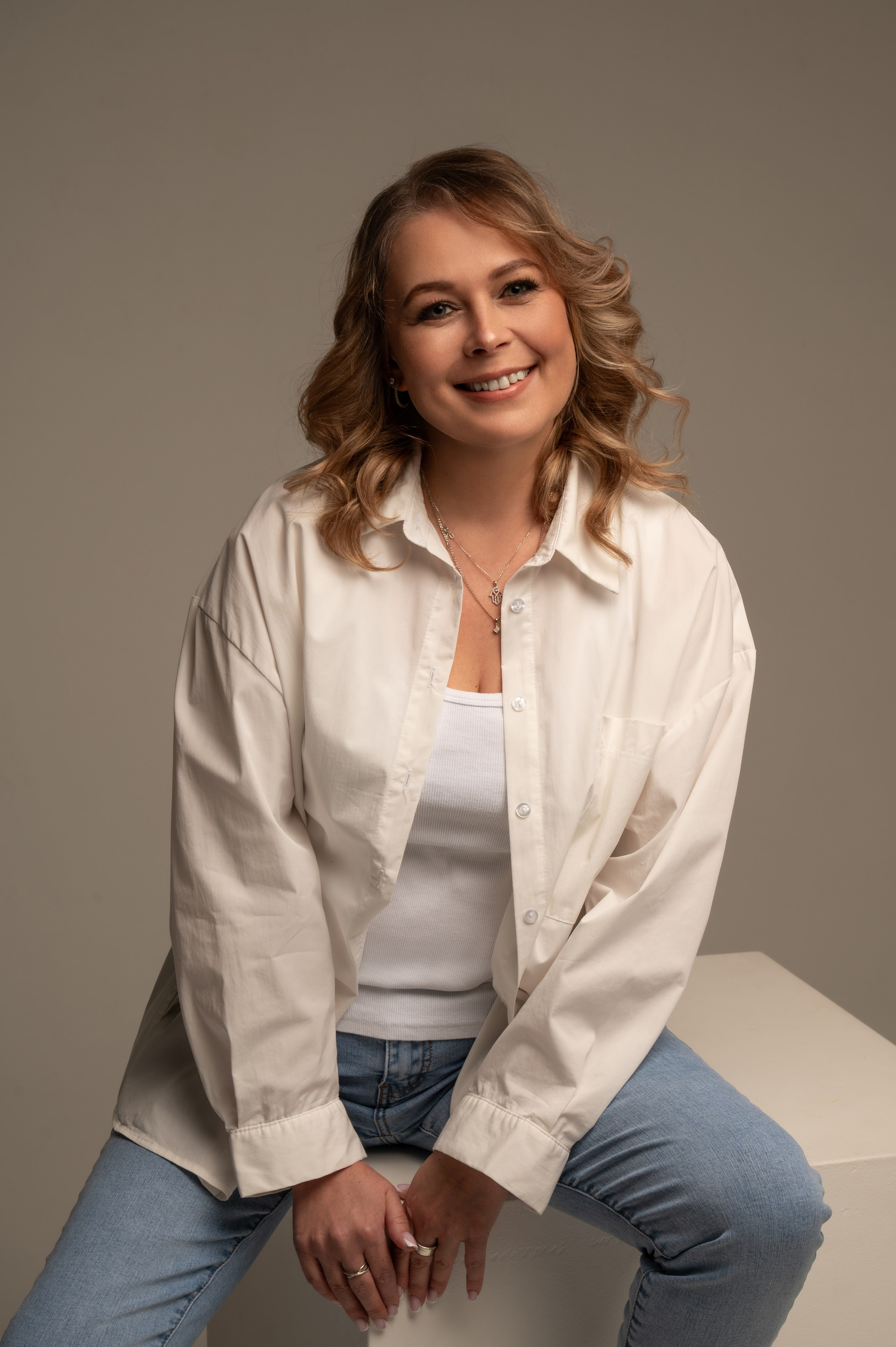 Студийная женская фотосессия в Питере. Женский фотограф Санкт-Петербург Александра Колий