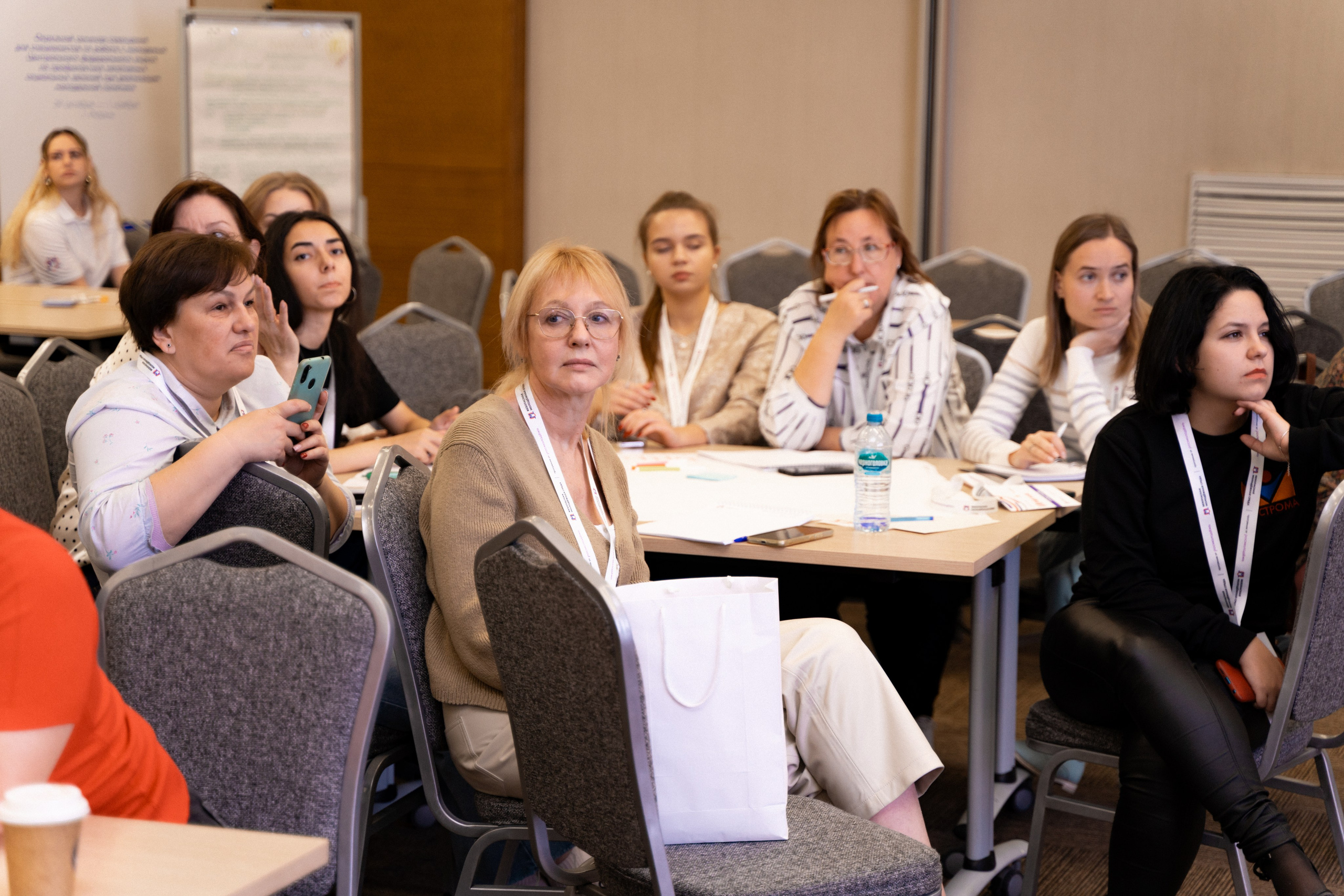 Окружной семинар в сфере профилактики от Росмолодежи в Амаксе 2024. Фотограф Надежда Погребняк | Рязань | Москва