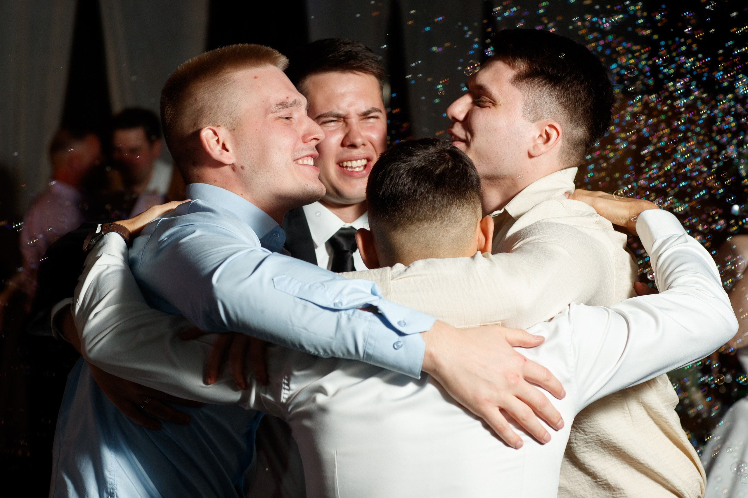 Свадебные банкеты. Ведущий на свадьбу и корпоратив Москва и Московская область Андрей Рулевой