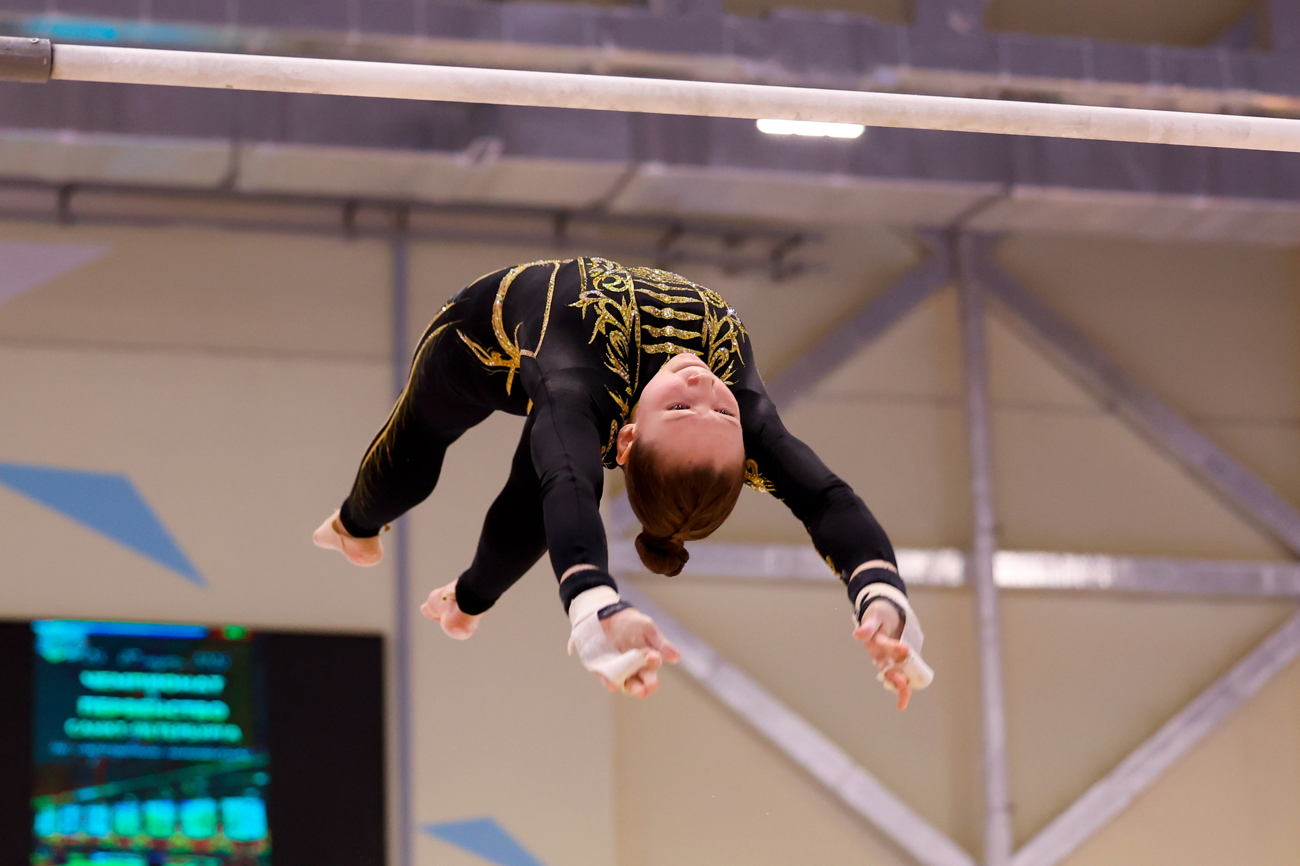 Чемпионат Санкт-Петербурга и командное Первенство 2025 среди девушек. Спортивный и репортажный фотограф Антон Тереханов