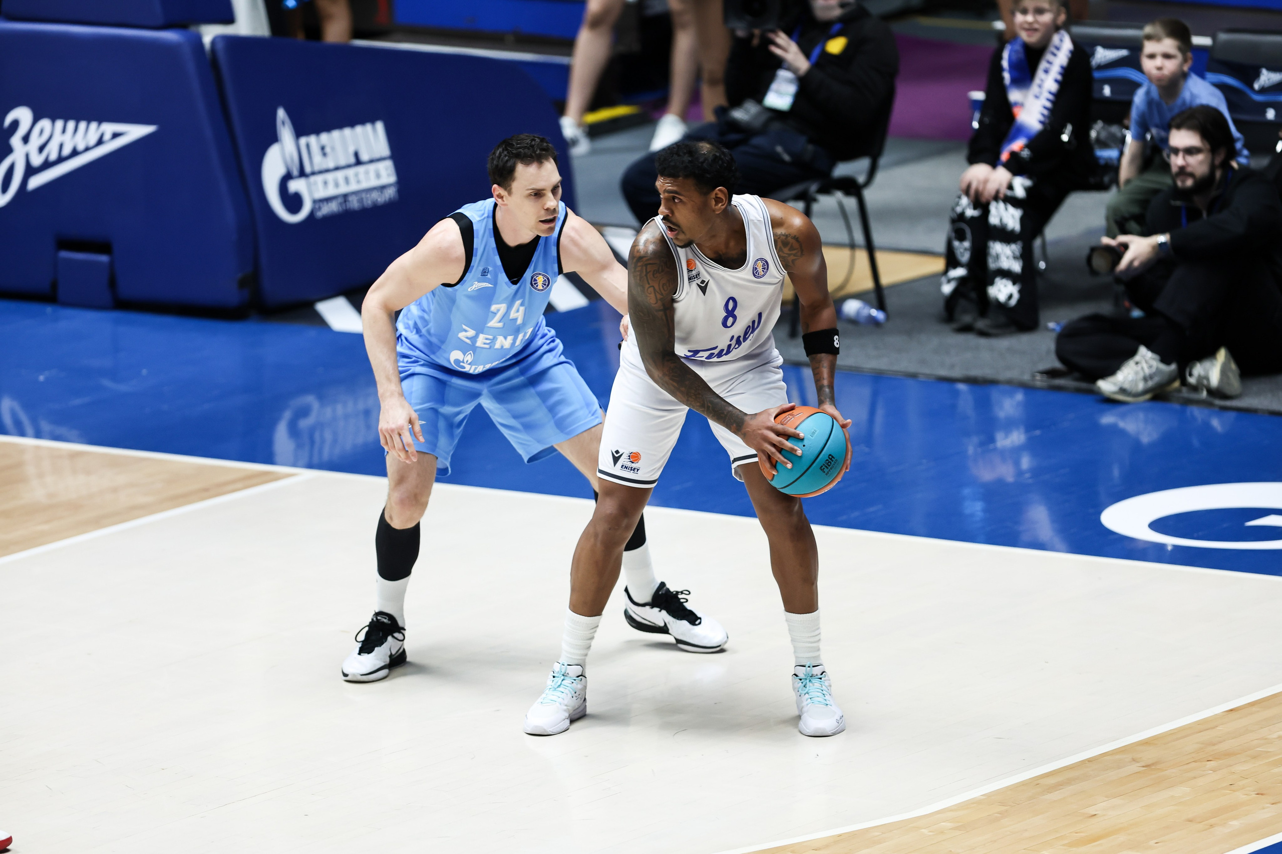 Зенит-Енисей 10.03.2024. Спортивный и репортажный фотограф Антон Тереханов