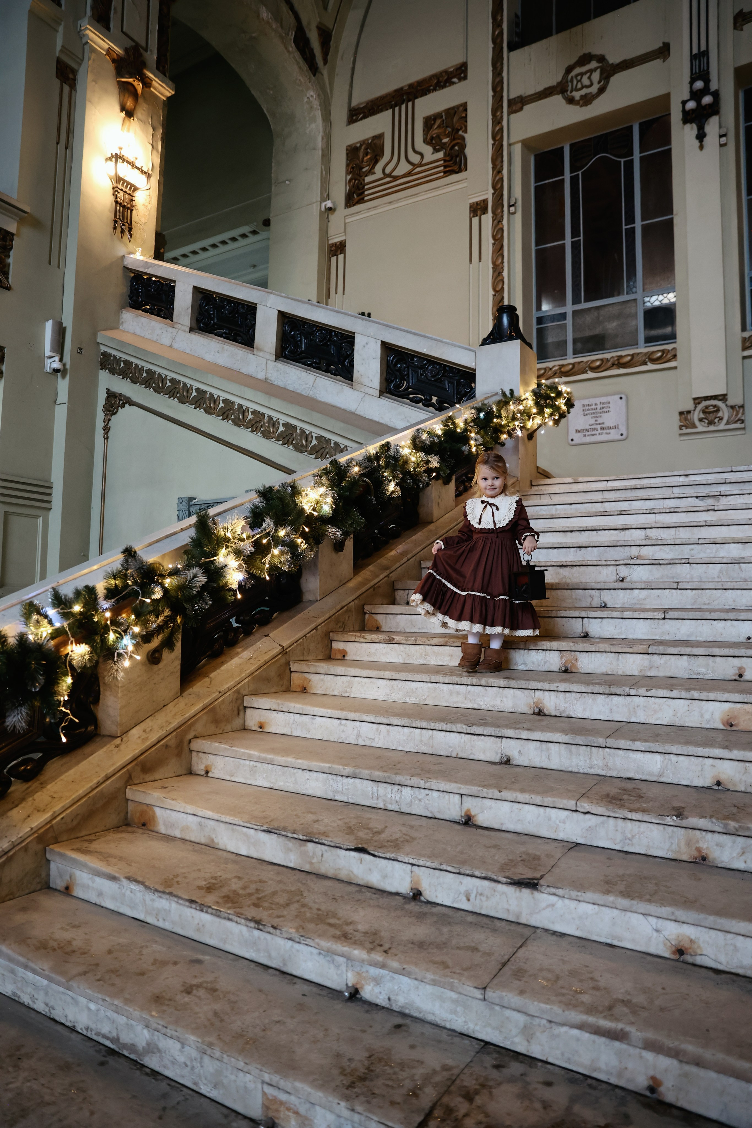 Ретро съемка на Витебском вокзале. Фотограф — Татьяна Кириллова, г. Санкт-Петербург