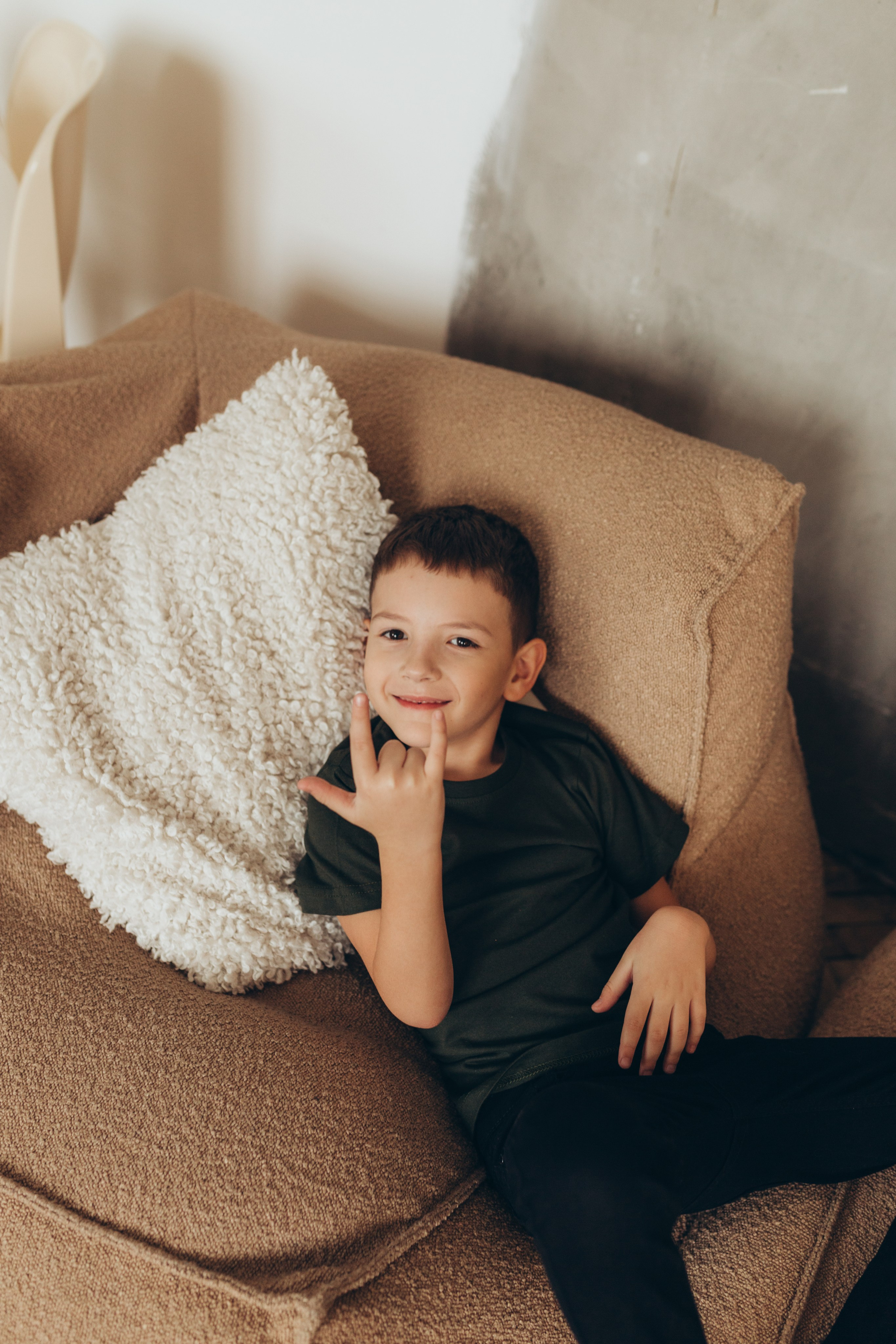 Юля, Вова и Тимочка. Фотограф Кемерово Анастасия Ларионова