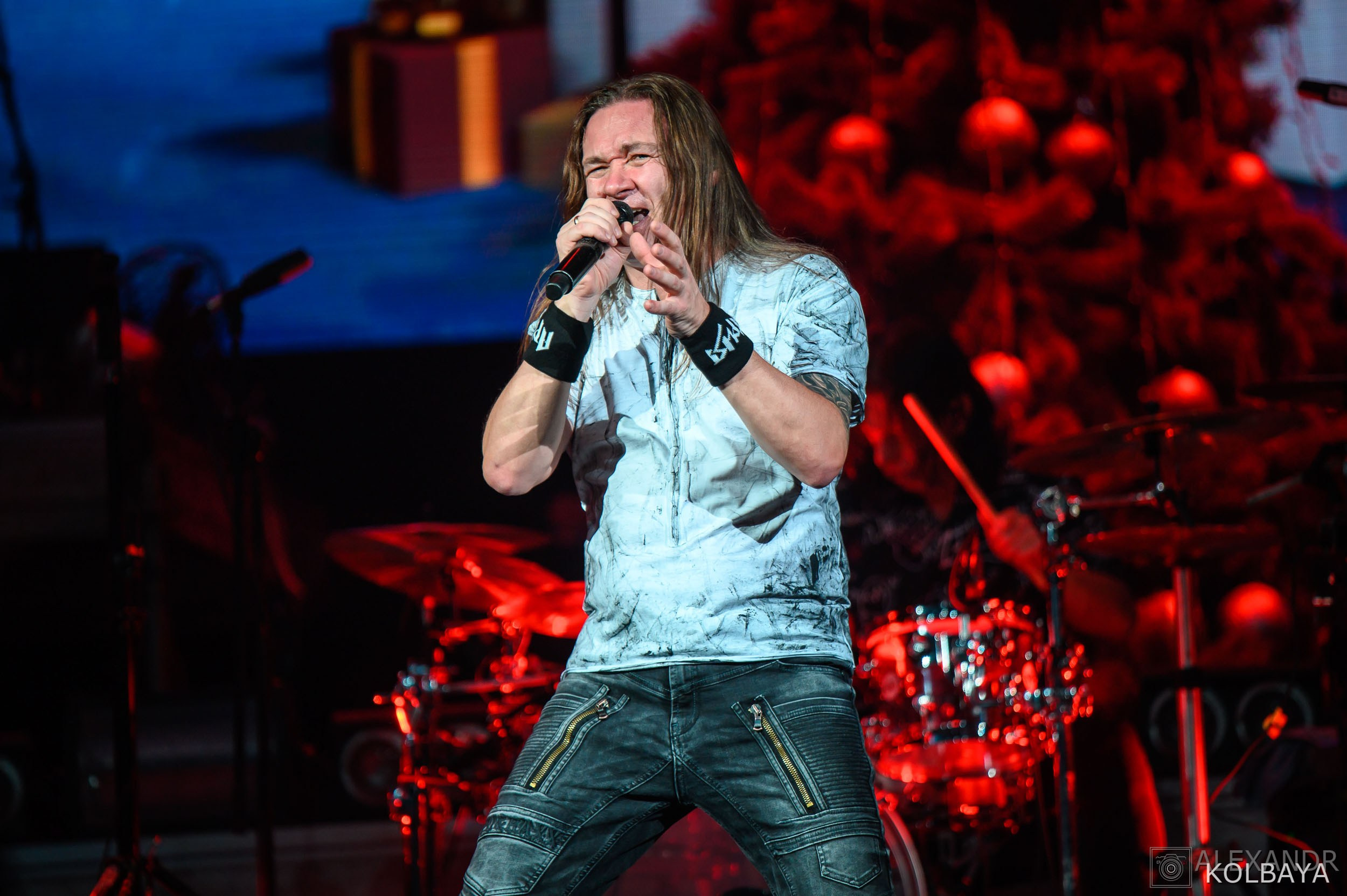Фоторепортаж с Метал-Елки 2026. Концертный и театральный репортажный фотограф в Москве Александр Колбая