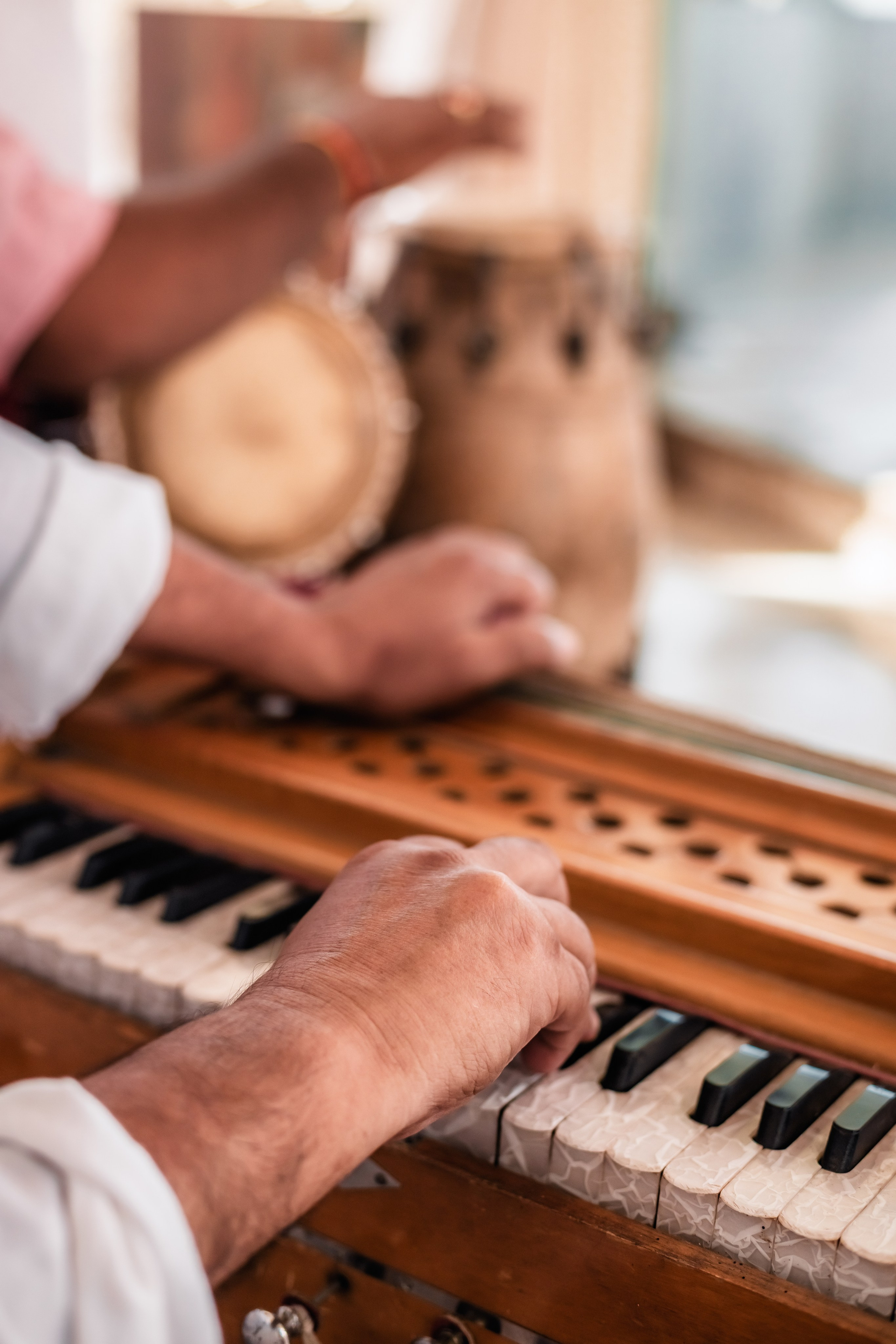 Devraha baba ji ashram life 2025. Mariam Bagdasaryan