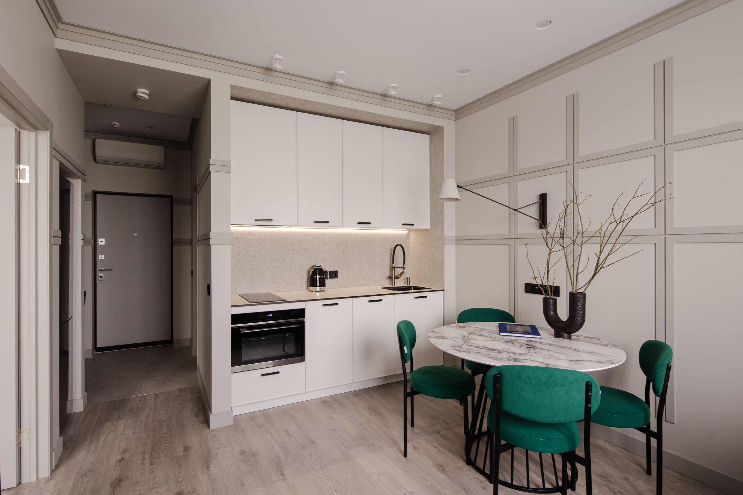 Квартира. Алексей Дьяков. Photo • Video • Event