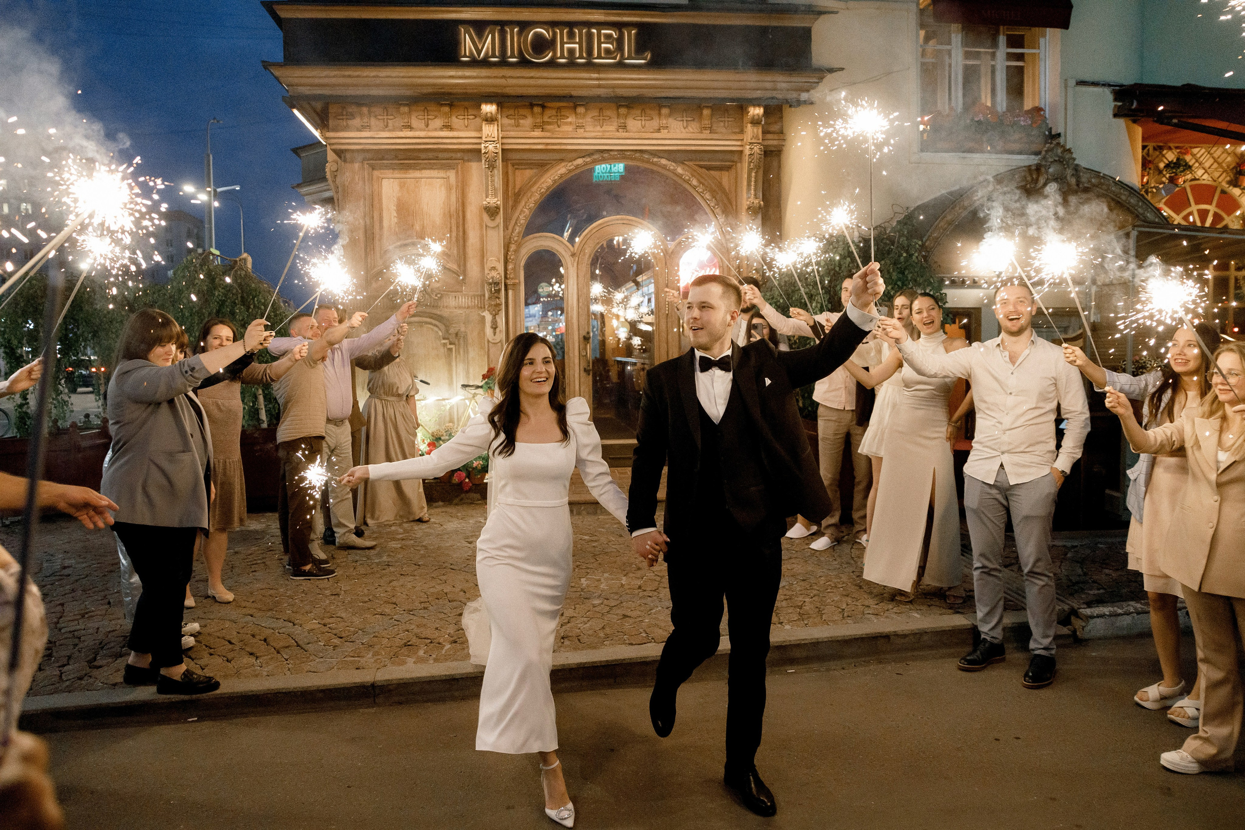 Свадебный ужин в Ресторане Michel на Красной Пресне. Свадебный фотограф в Москве и Санкт-Петербурге Денис Ходюков