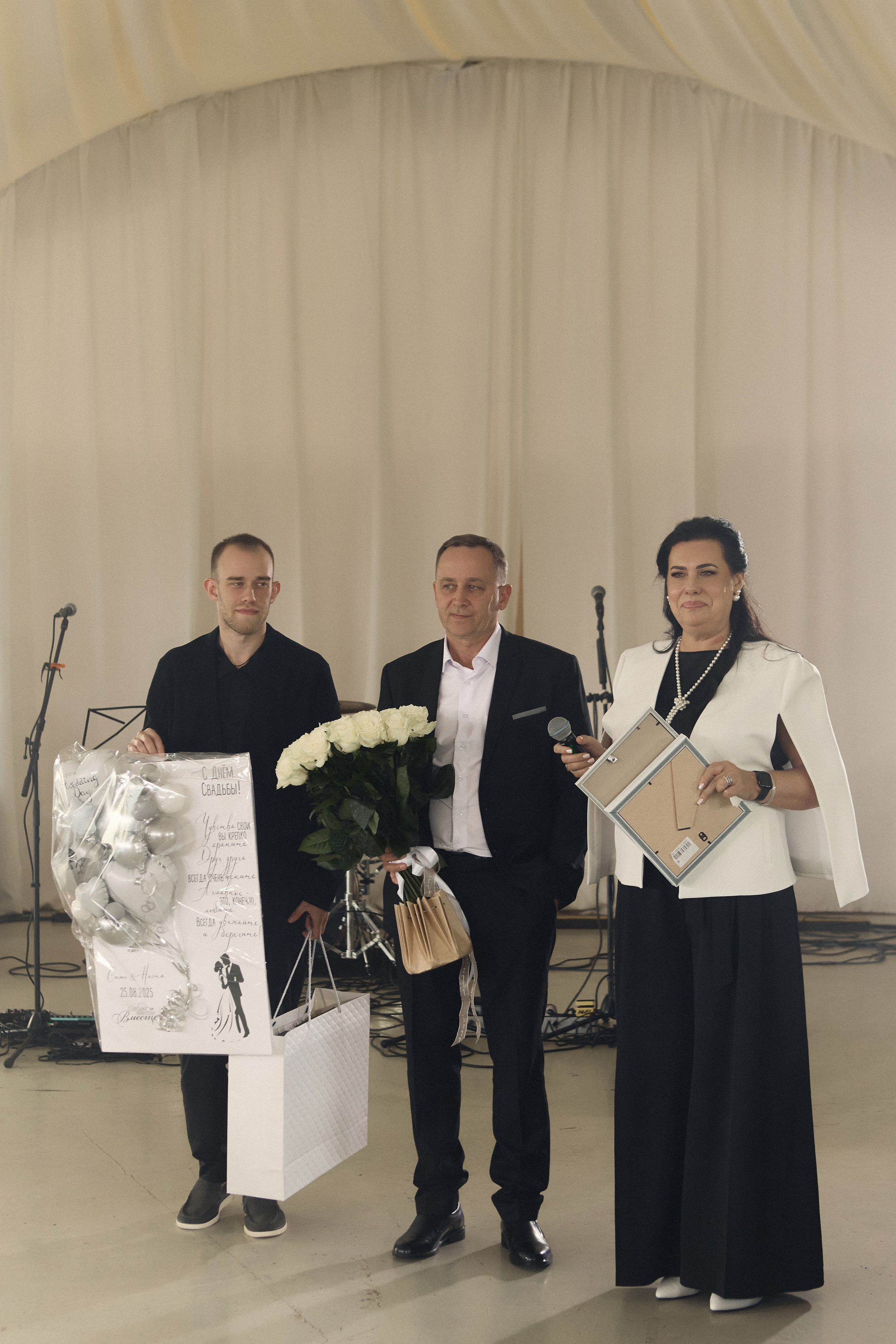 Сима и Настя 25.08.25. Фотограф Екатерина Чупина