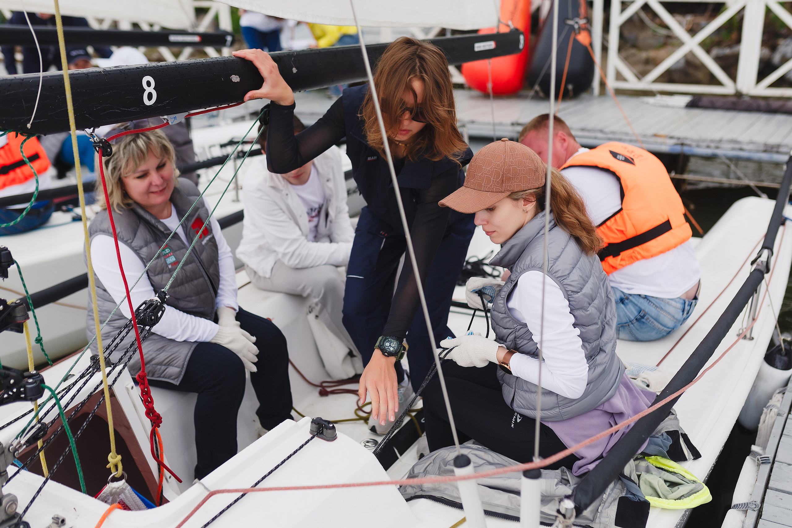 ЯХТИНГ. Roman Photo