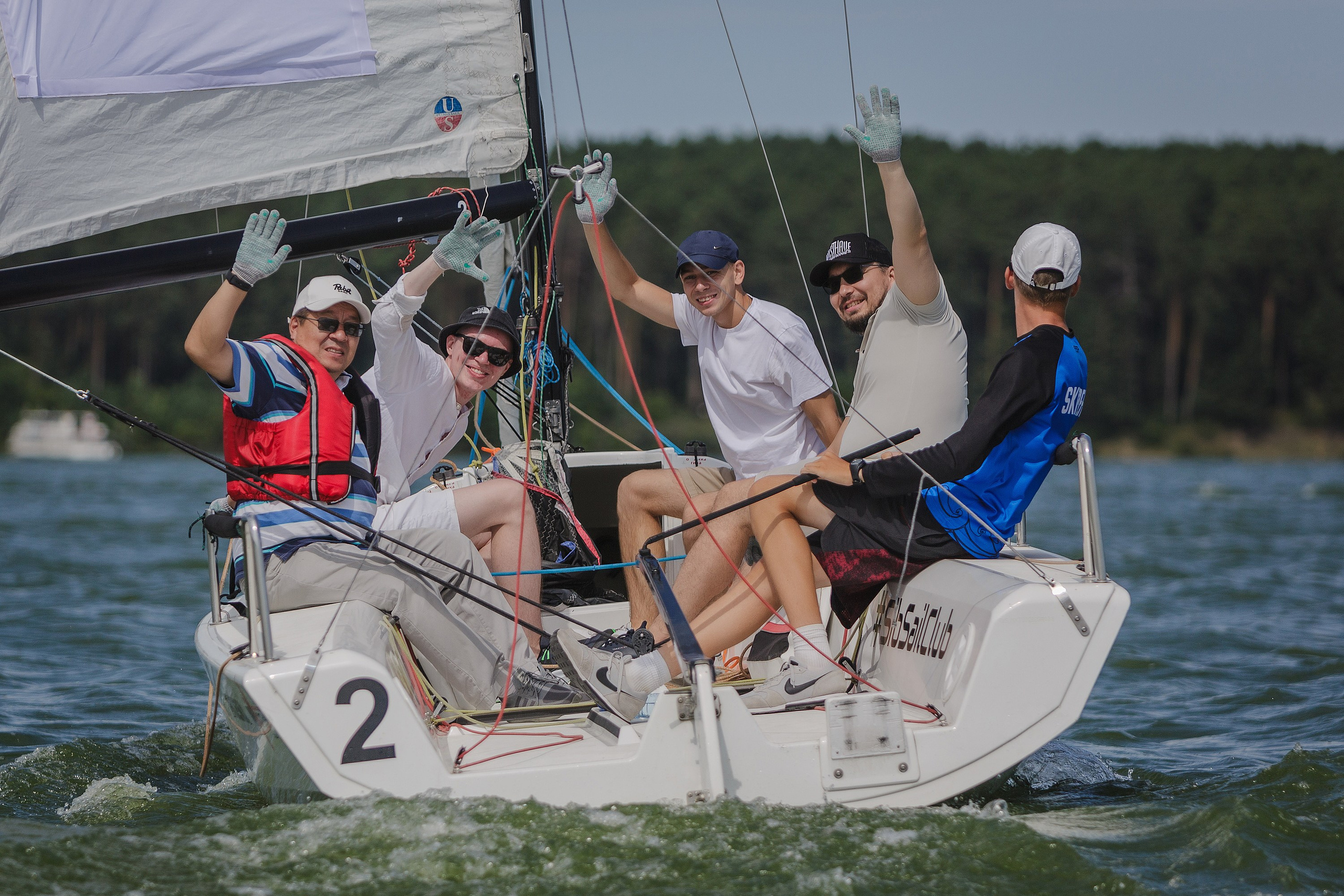 ЯХТИНГ. Roman Photo