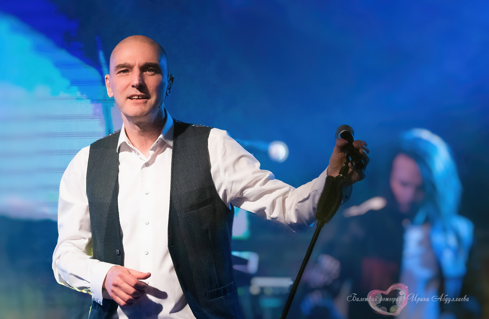 А.Державин — Magnus-Locus (съемка направлена была на поиск афиши)