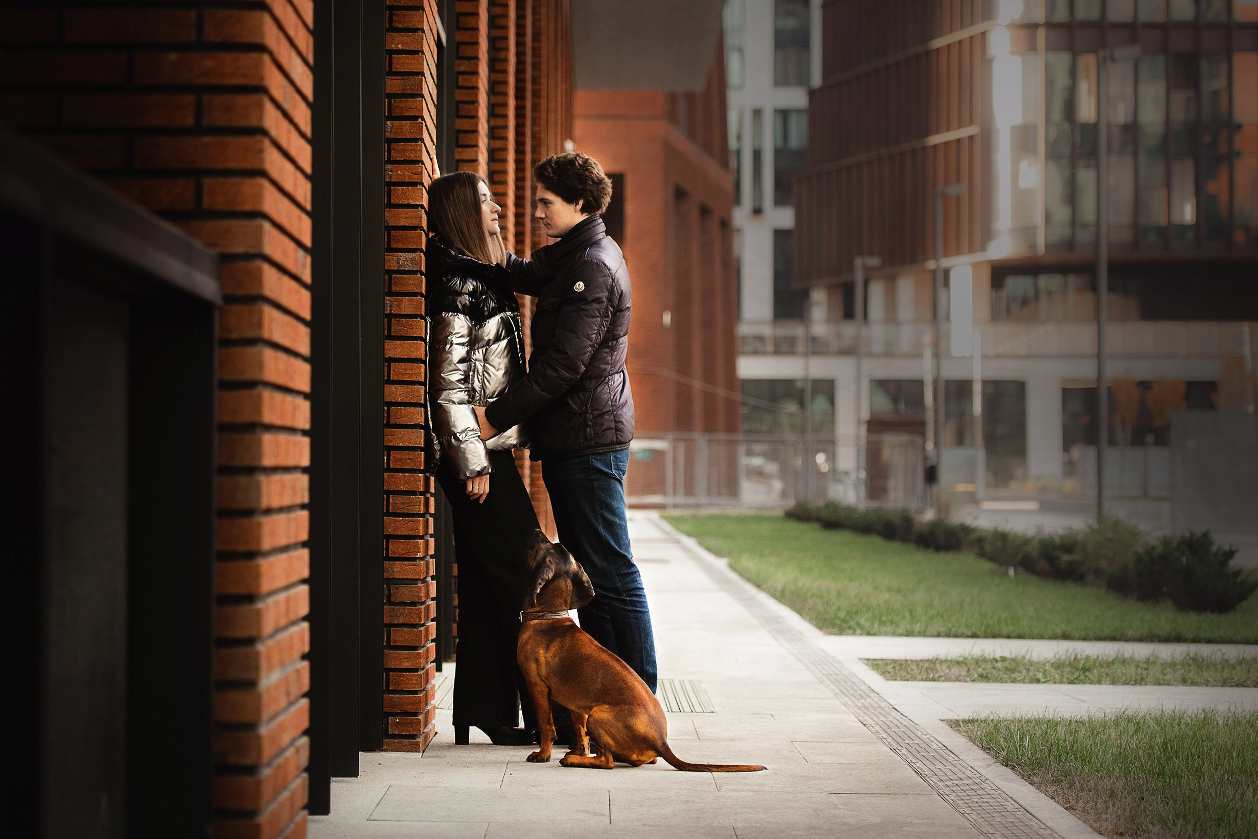 Катя, Дима и Дакота. Городская Love Story. Семейный Фотограф в Москве Ирина Хохлова