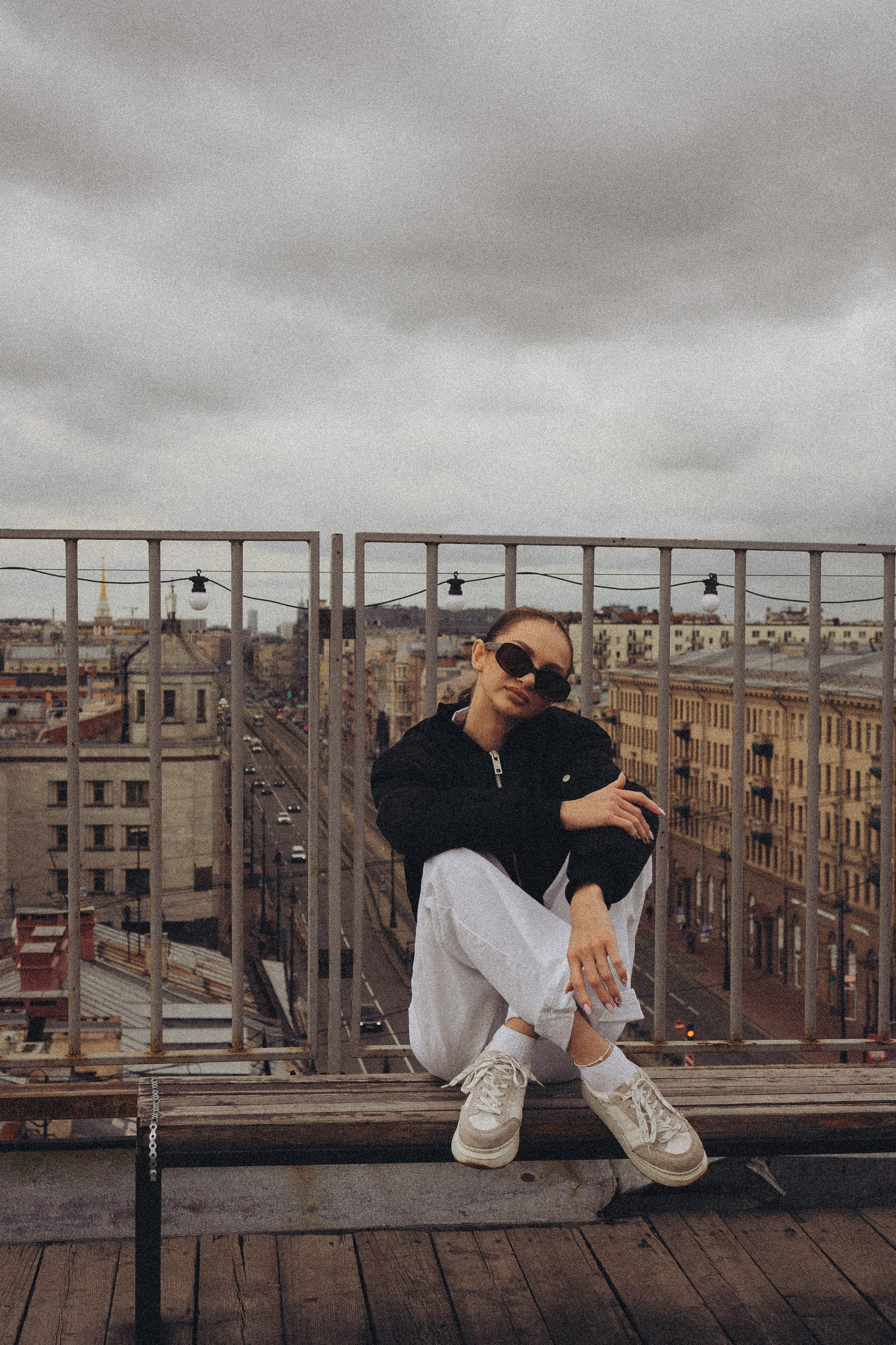 МЫ ГУЛЯЛИ ПРО КРЫШАМ ПИТЕРА. Профессиональный фотограф, Санкт-Петербург — Виктория Богомолова