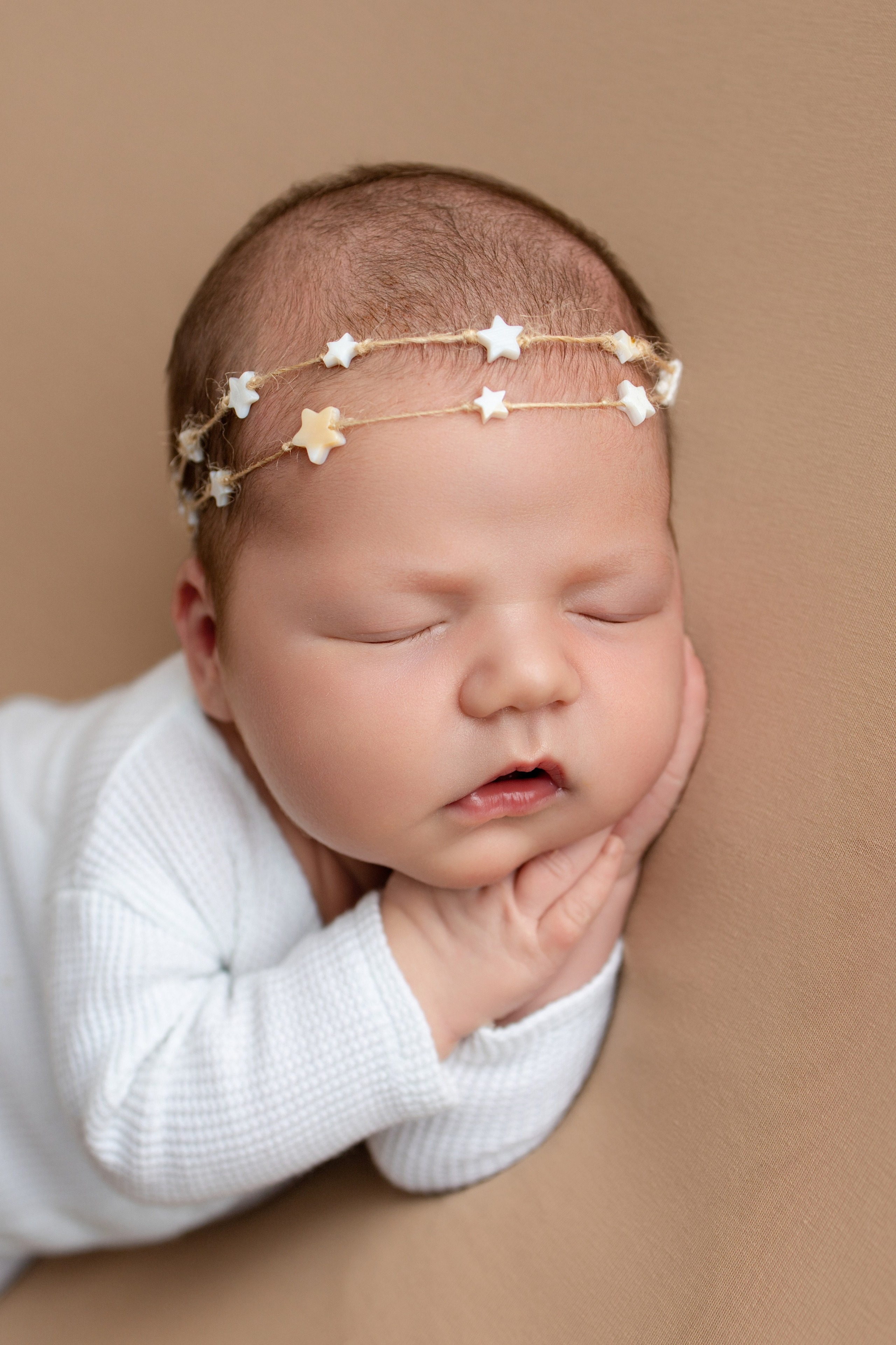 Арина 6 дней. Фотограф новорождённых Newborn Москва