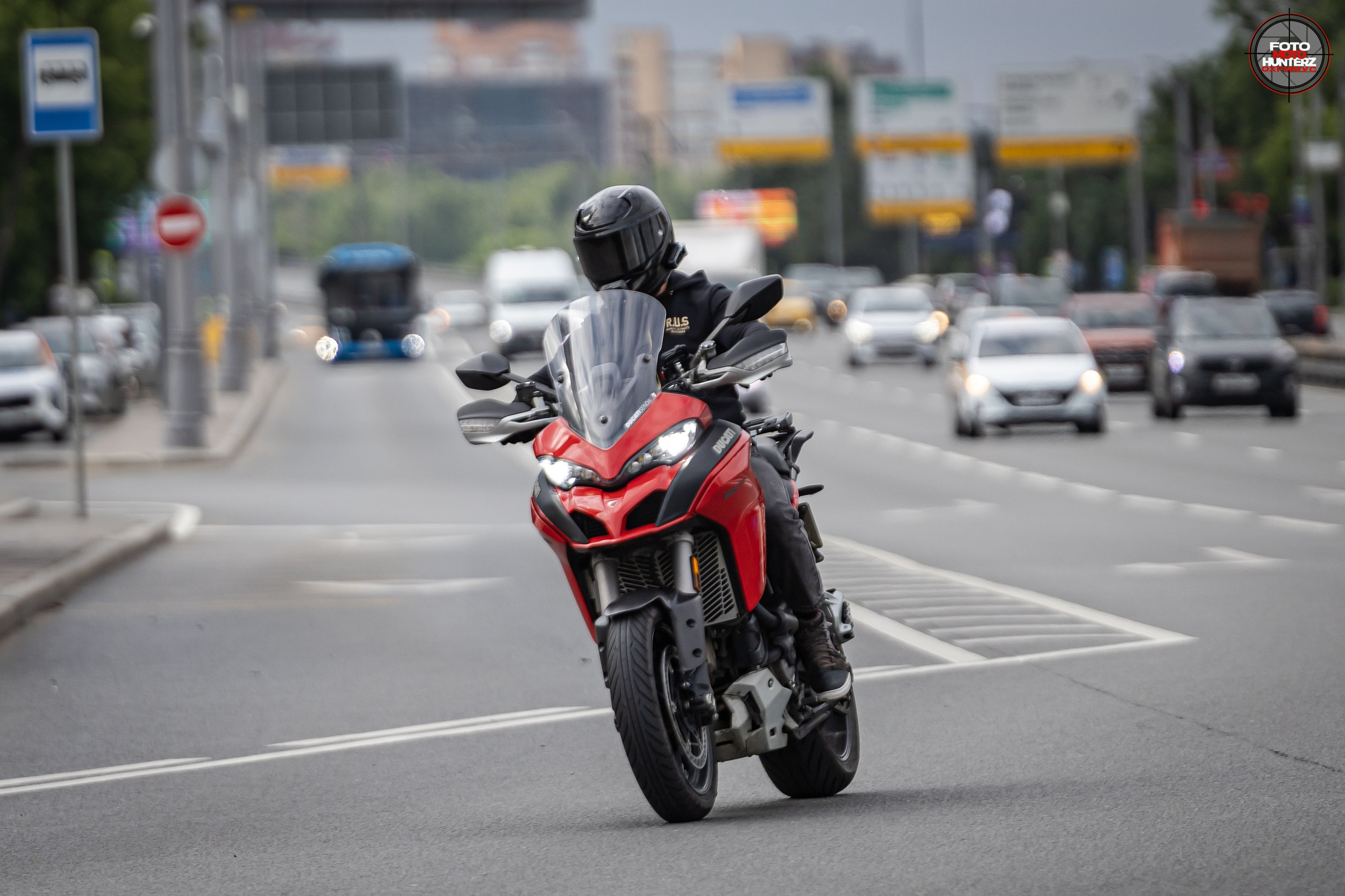 Анонс на Ленинградском ш. 15.06.2025. Фотограф Владимир Охрименко