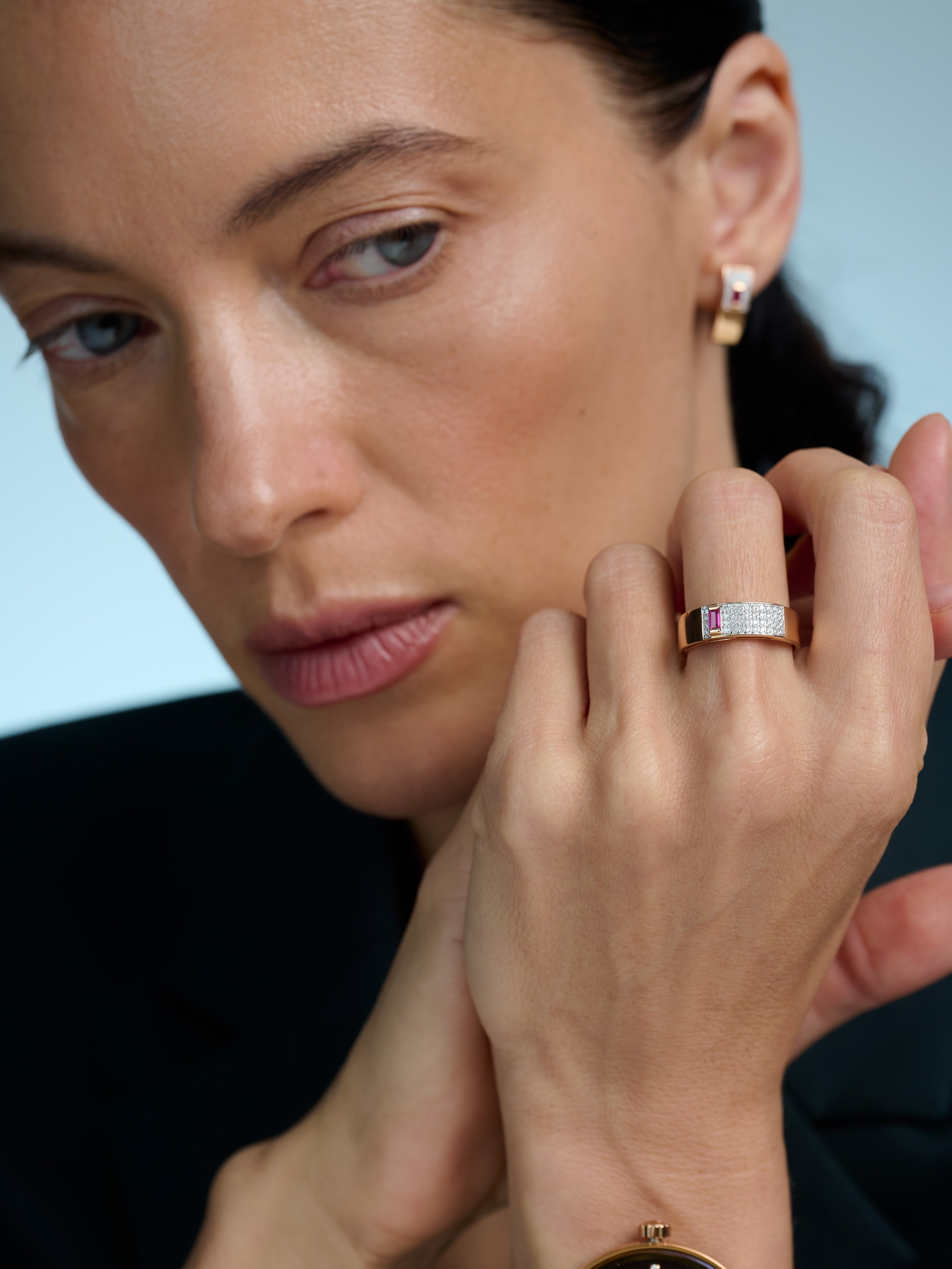 Каталог для бренда AllTime. Фотограф для брендов в Москве Ксения Чупрунова