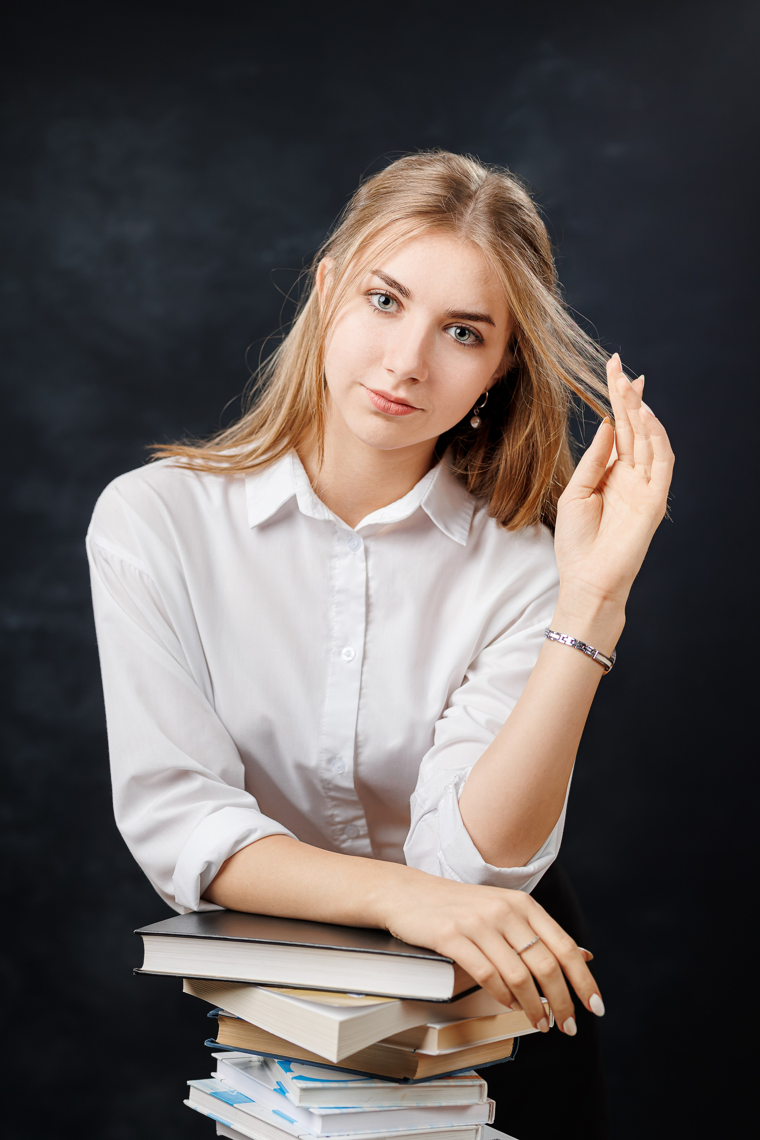 Портреты на однотонном фоне. Семейный и детский фотограф Комина Елена, Власиха, Одинцово