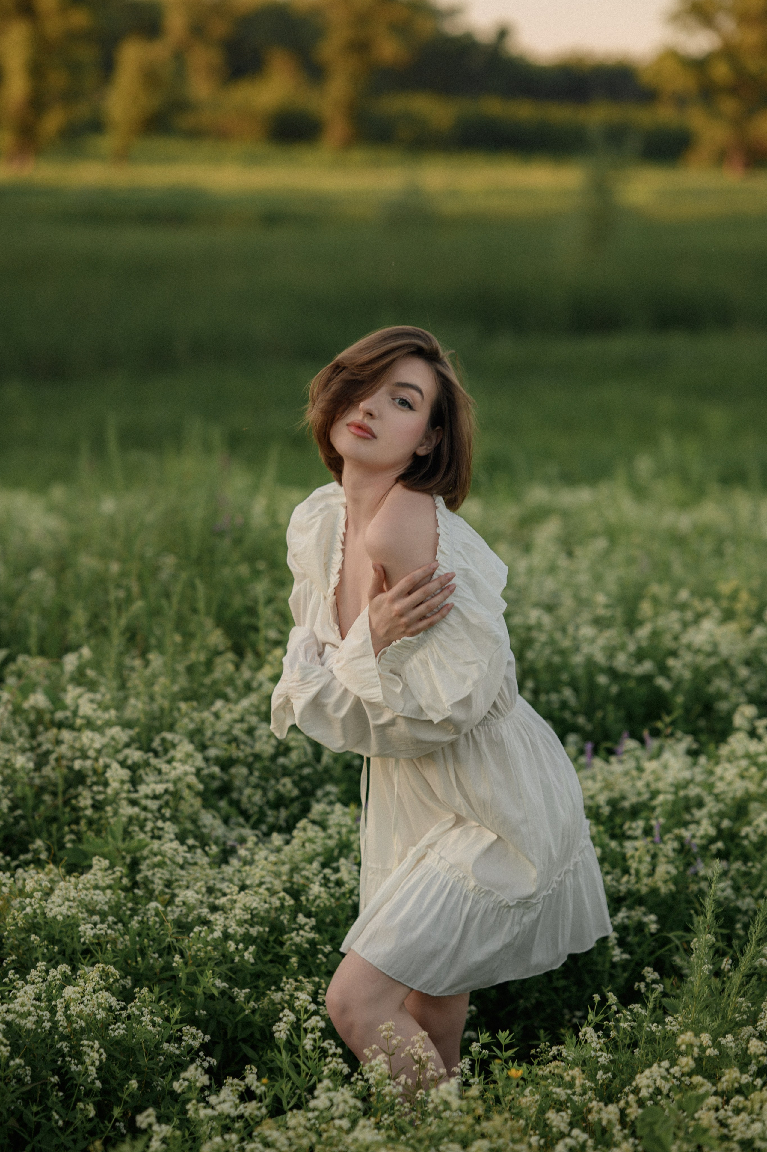 Полина и поле. Www.ostermiller.ru