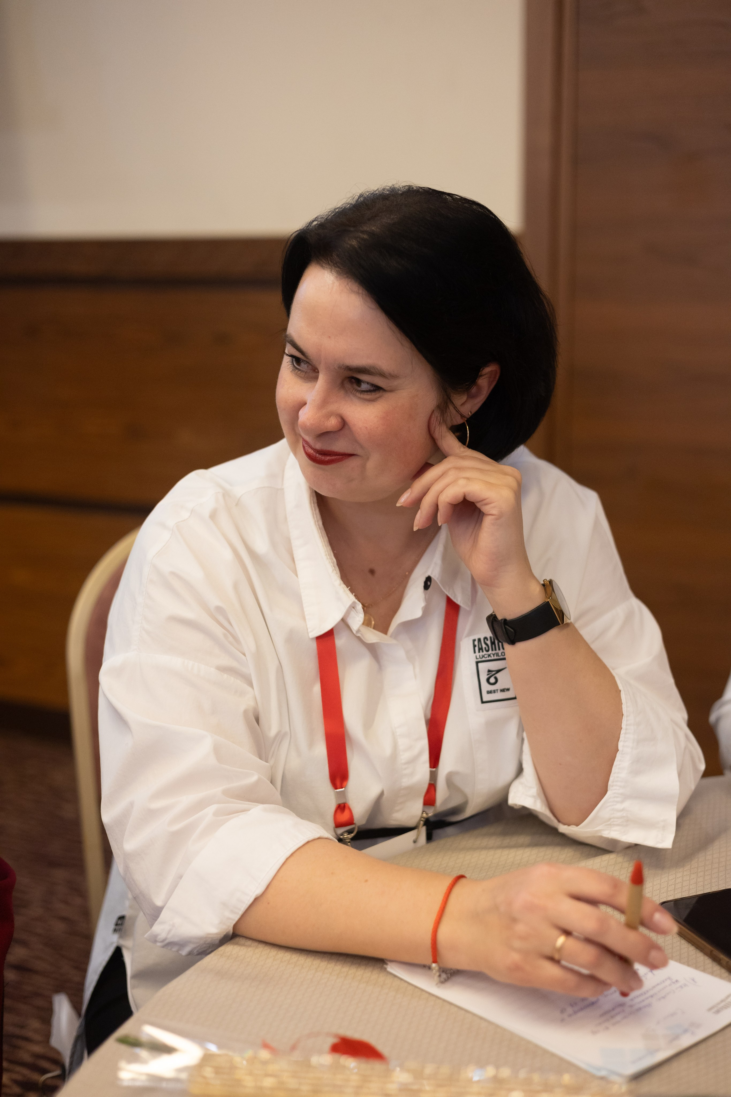 «СКАЖИ ДЕНЬГАМ ДА». Фотограф Красноярск съемки лавстори, фотосессия в студии, портретная съемка, творческие фотосессии