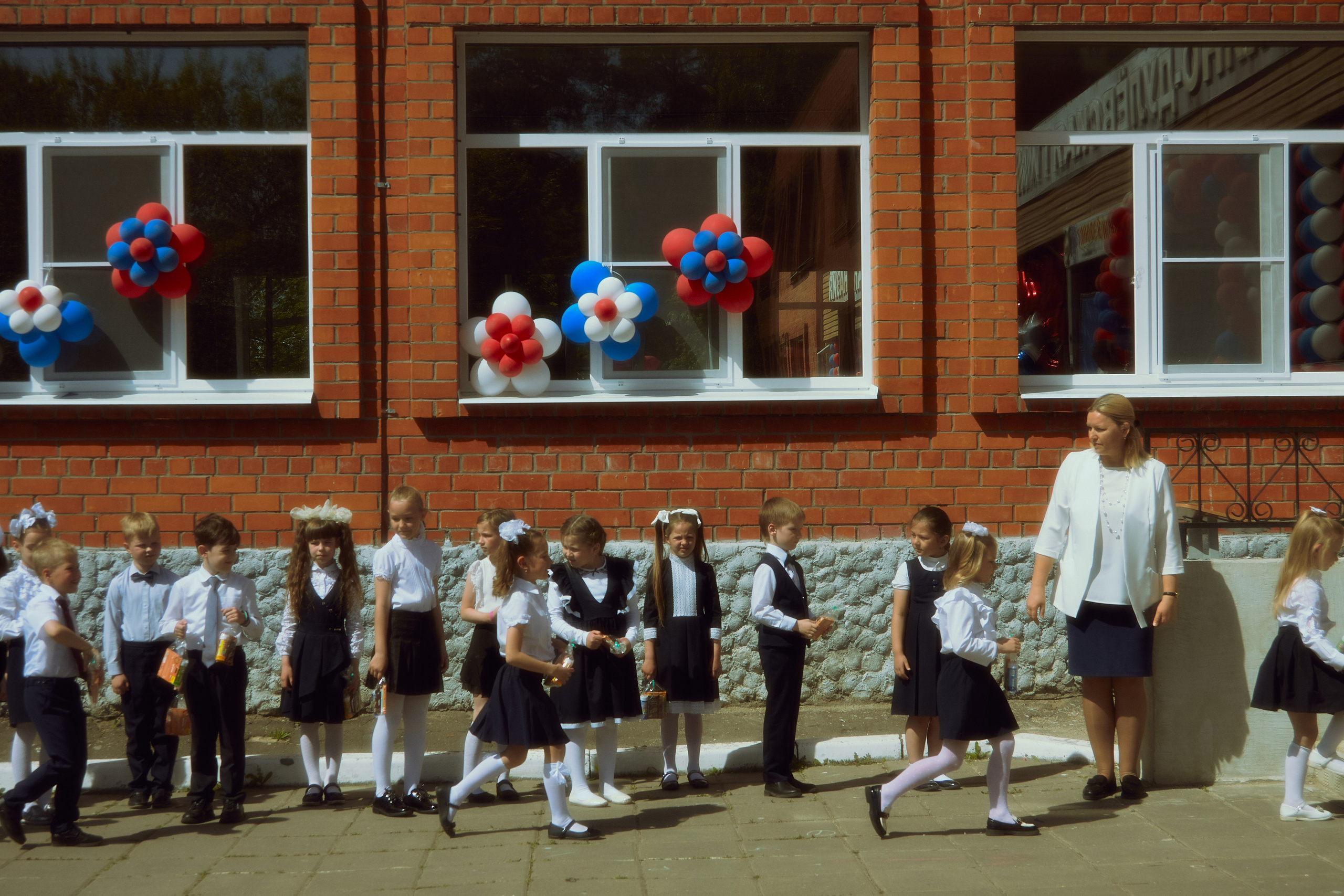 Последний звонок. Фотограф Елизавета Маслова. Москва. Art, Fashion