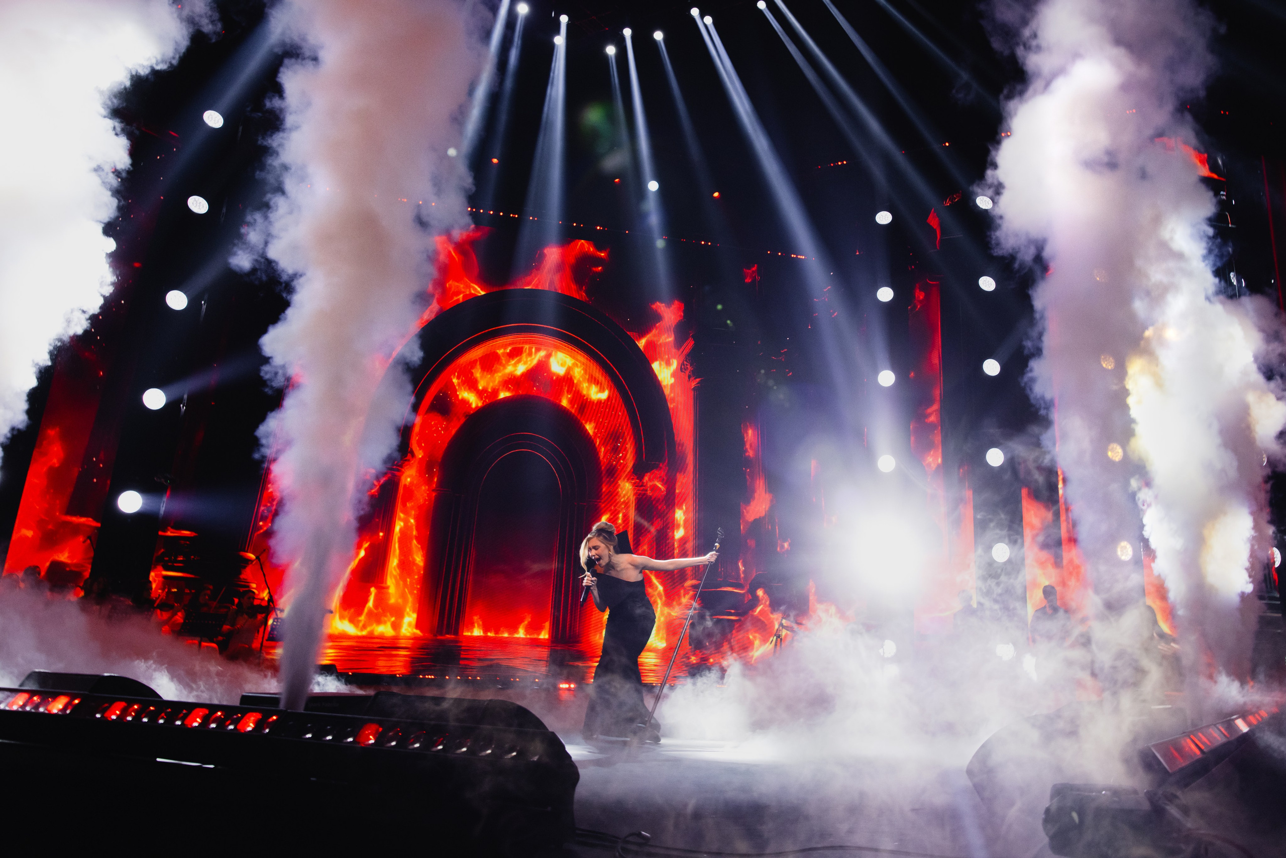 Гравный новогодний концерт 2025 Live Арена Москва. Свадебный и семейный фотограф в Москве и Московской области Оксана Шлыкова