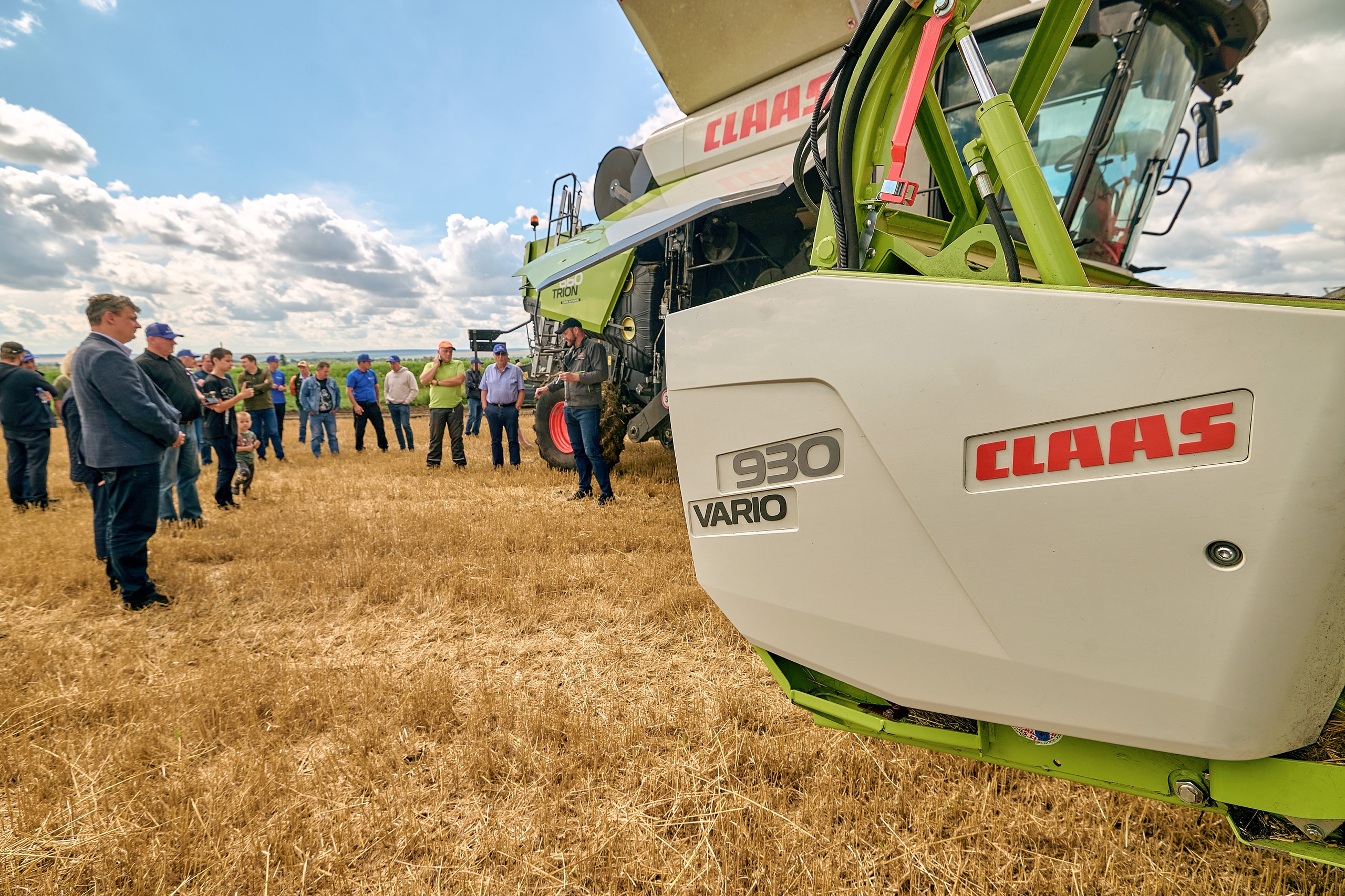 Портфолио репортажной фотосъёмки: сельхозтехника "Галактика". Фотограф Яковлев Роман — Красноярск