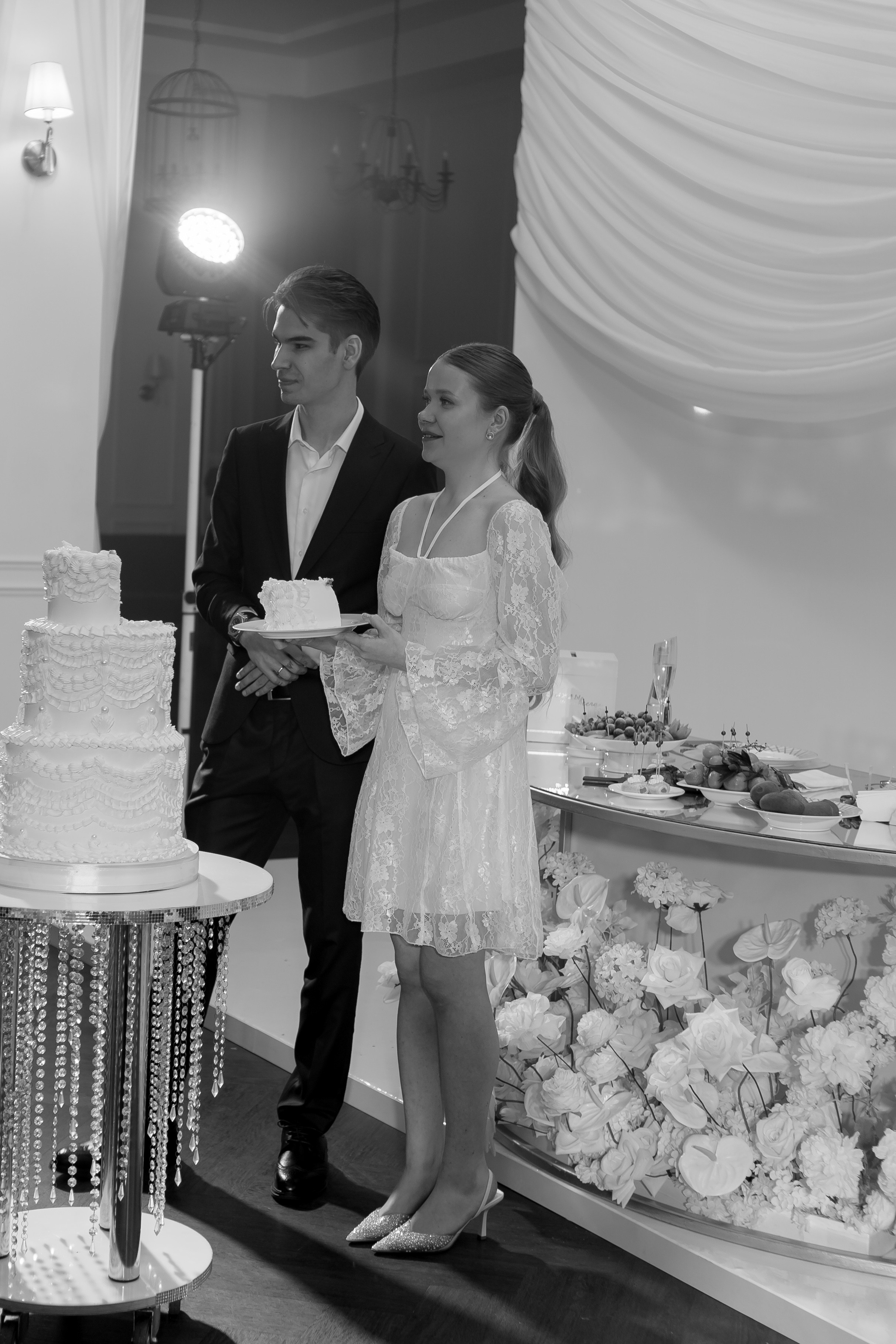 СВАДЕБНЫЙ ТОРТ. ФОТОСЕСИИЯ БАНКЕТА (СНЯТО В СИБИРЕ В НИЖНЕВАРТОВСКЕ). Профессиональный фотограф, Санкт-Петербург — Виктория Богомолова