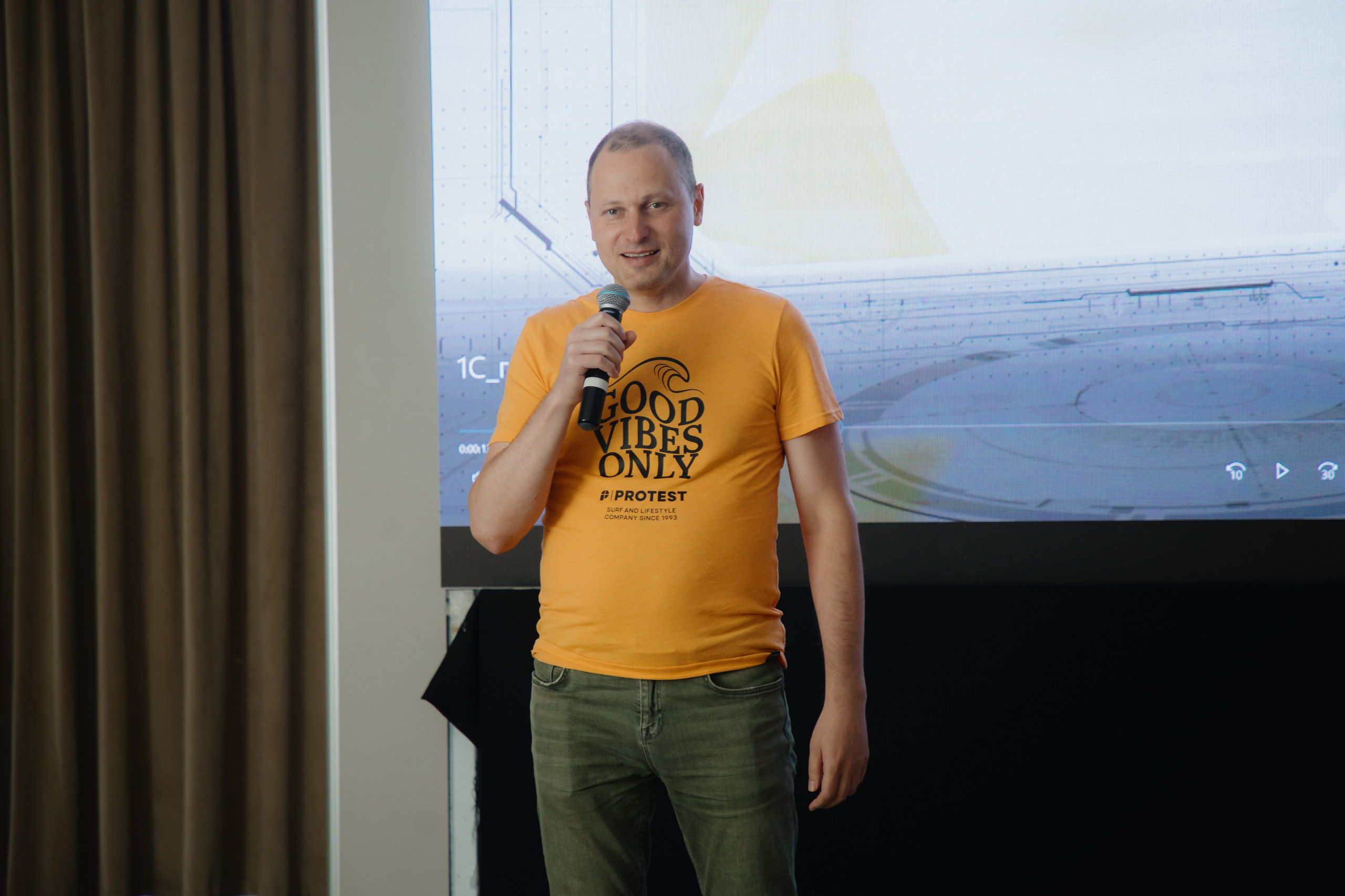 Гильдия 1С (конференция в Москве). Фотограф в Москве и Санкт-Петербурге Дарина