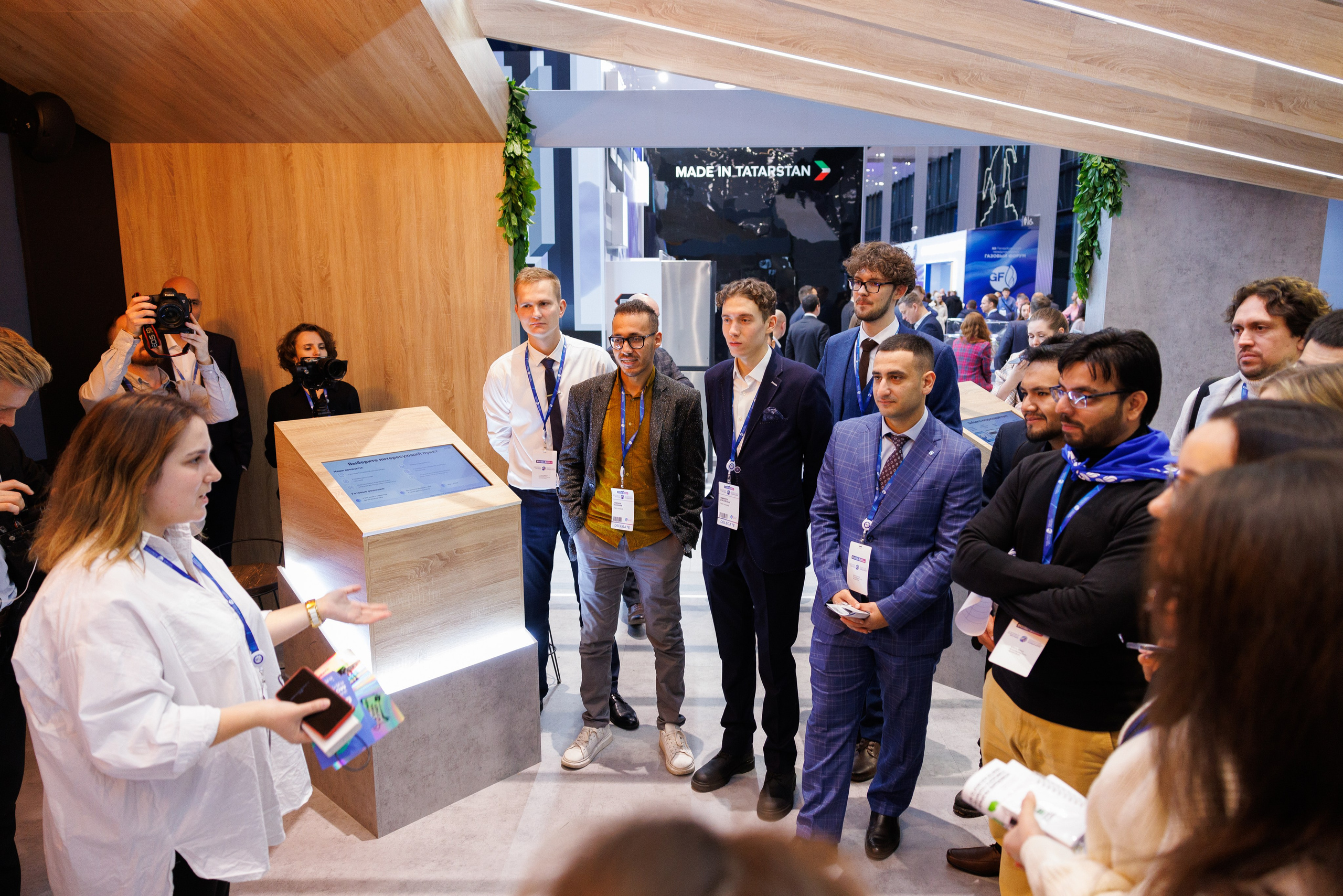 12 Петербургский международный газовый форум. Фотограф Александр Заломаев