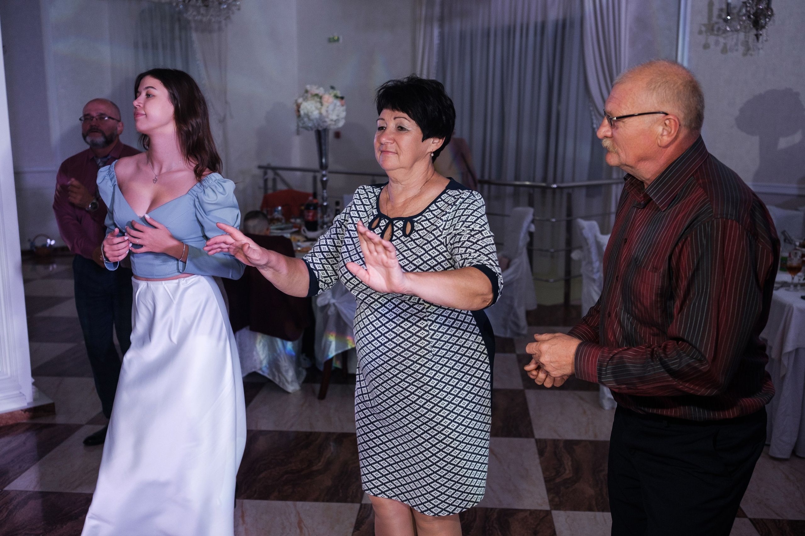 Александр и Лариса. Свадебный фотограф | репортаж | праздники | крещение