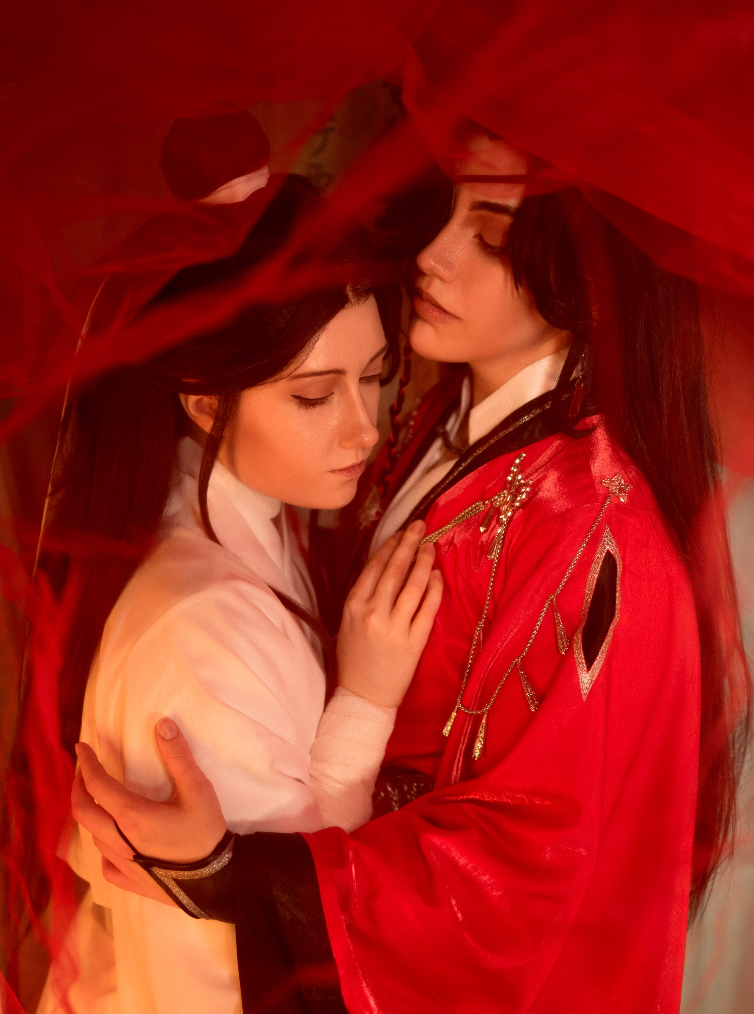 TGCF: Hua Cheng & Xie Lian. Polaroud love
